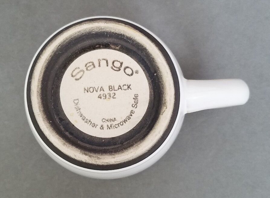 2 Sango NOVA BLACK 4932 12 oz 4" Coffee Mugs Grayish White MINT Sango 4932 - фотография #4