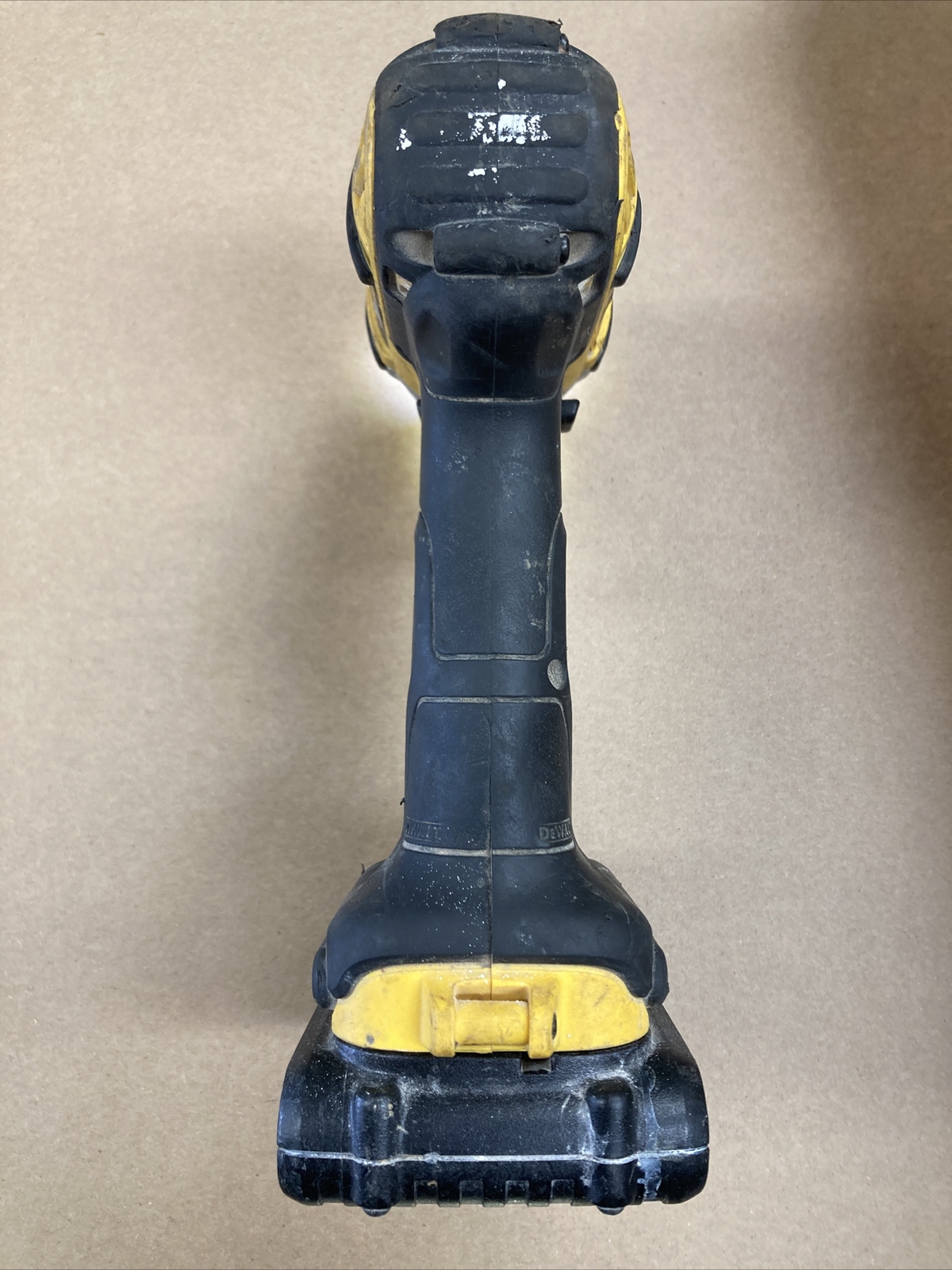 Dewalt DCF885 20V Impact Driver   with Battery DEWALT DCF885B-NBX - фотография #5