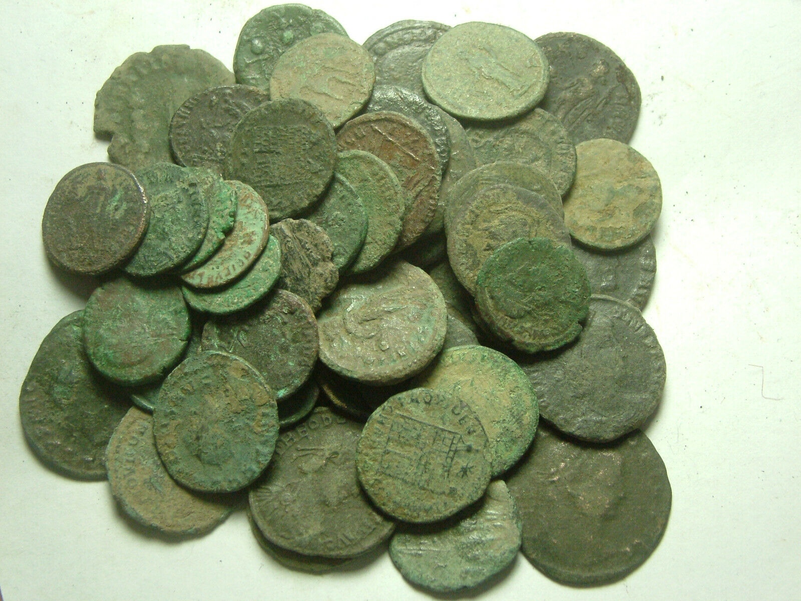 Lot genuine Ancient Roman coins Constantine/Valens/Constantius/Licinius/Claudius Без бренда - фотография #9