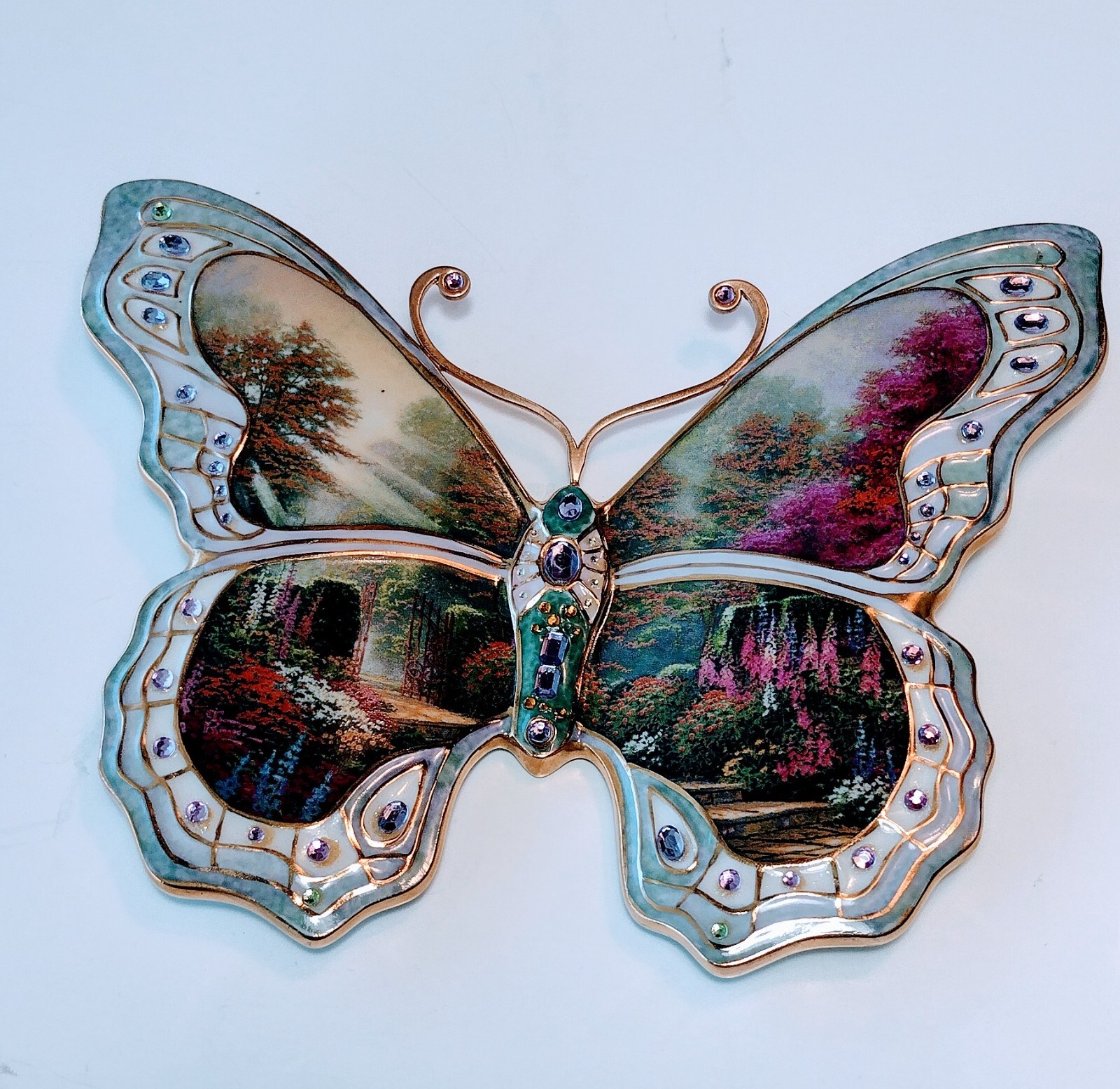 Bradford Xchg. Thomas Kincaid JEWELED BUTTERFLY Wall Art EUC On Wings of Beauty Thomas Kinkade - фотография #11