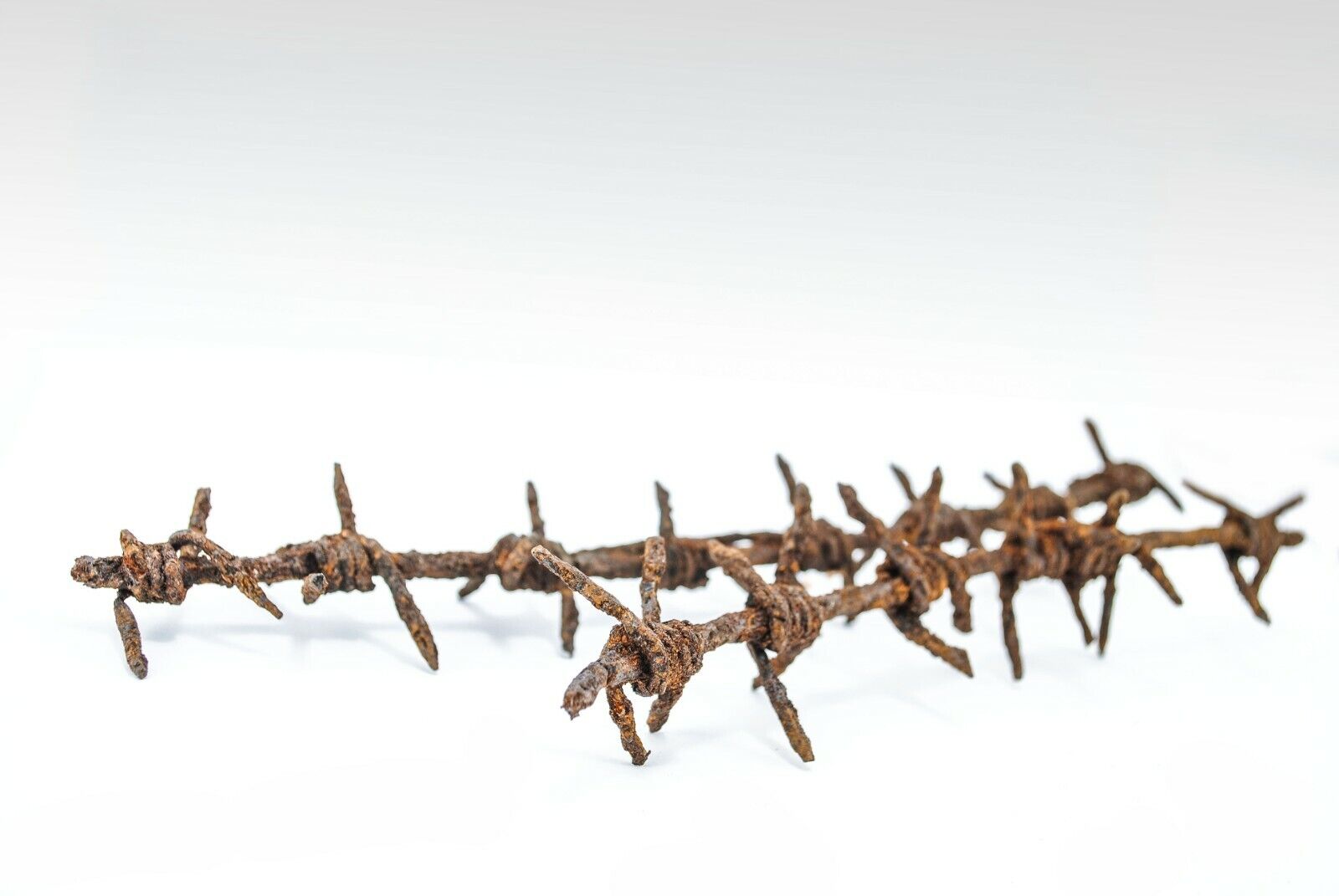 WW1 Barbed Wire (Rusty relic) - WWI German Militaria Original Period Items Без бренда - фотография #3