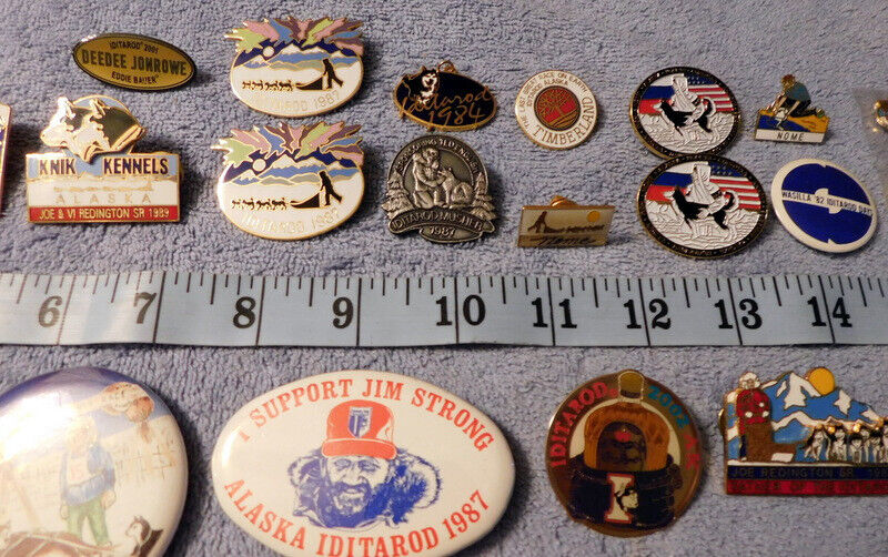 ALASKA IDITAROD Pin Husky Dog Sled Race Mushing Pins, Buttons Patches 36 Mix LOT Без бренда - фотография #14
