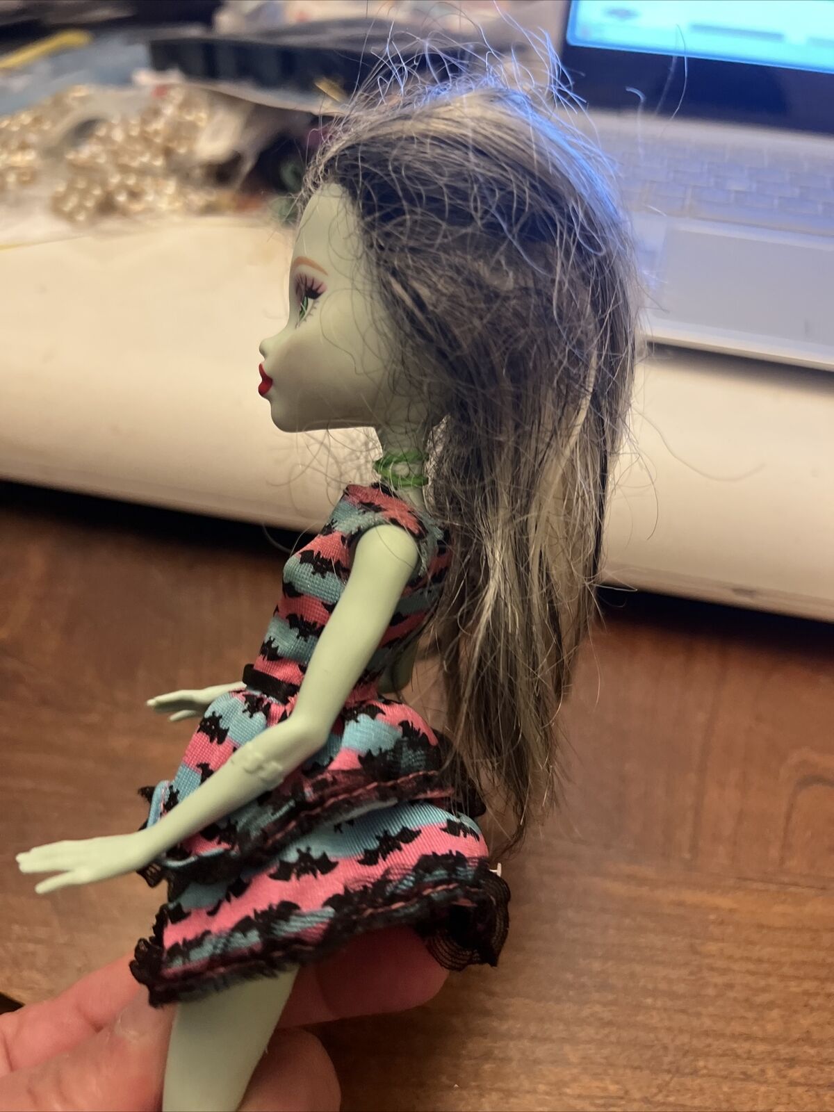 Monster High Doll W/ Dress Blue / Green eye Monster High - фотография #5