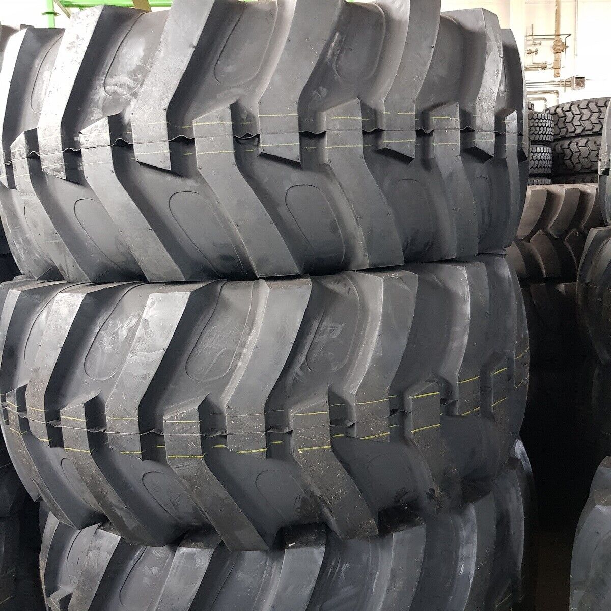 19.5-24, 19.5-L24 (2-Tires) RC 12 PLY R4 Rear Backhoe Tractor Tires ROAD CREW RW736902366332