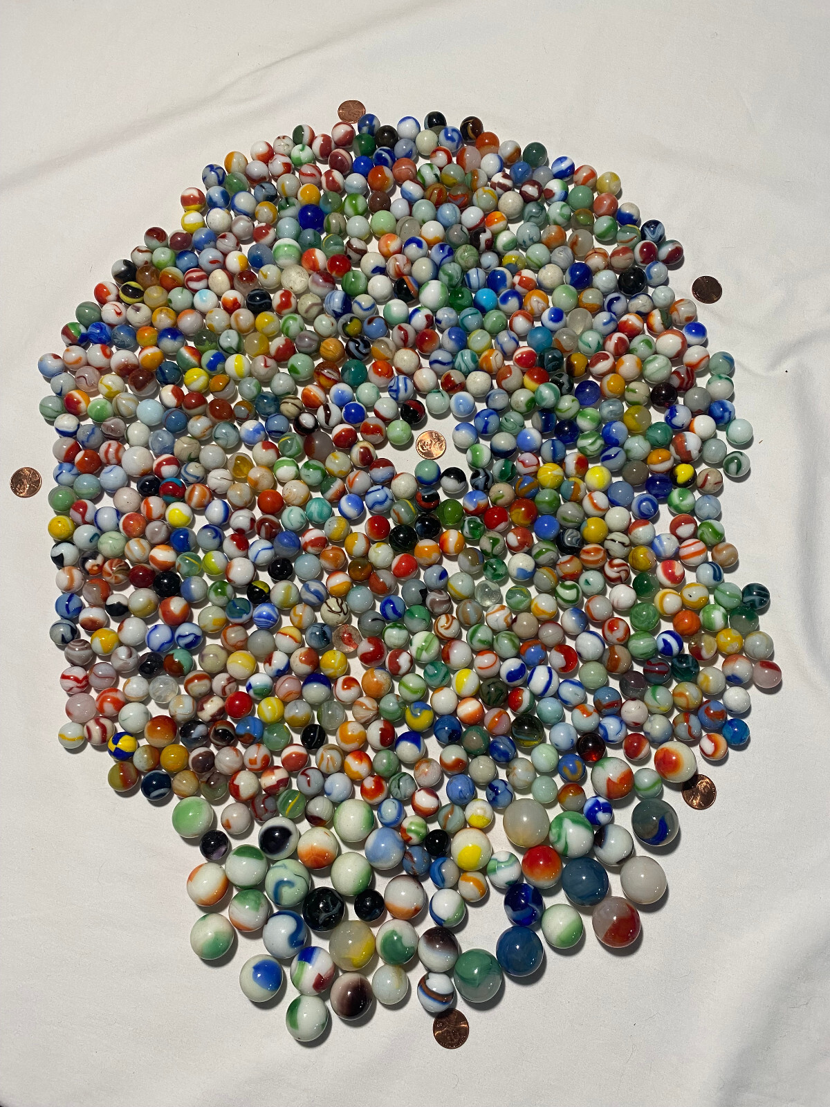 lot of 702 vintage Christensen Peltier Akro Agate marbles ? .57" to 1" G to M Без бренда - фотография #3