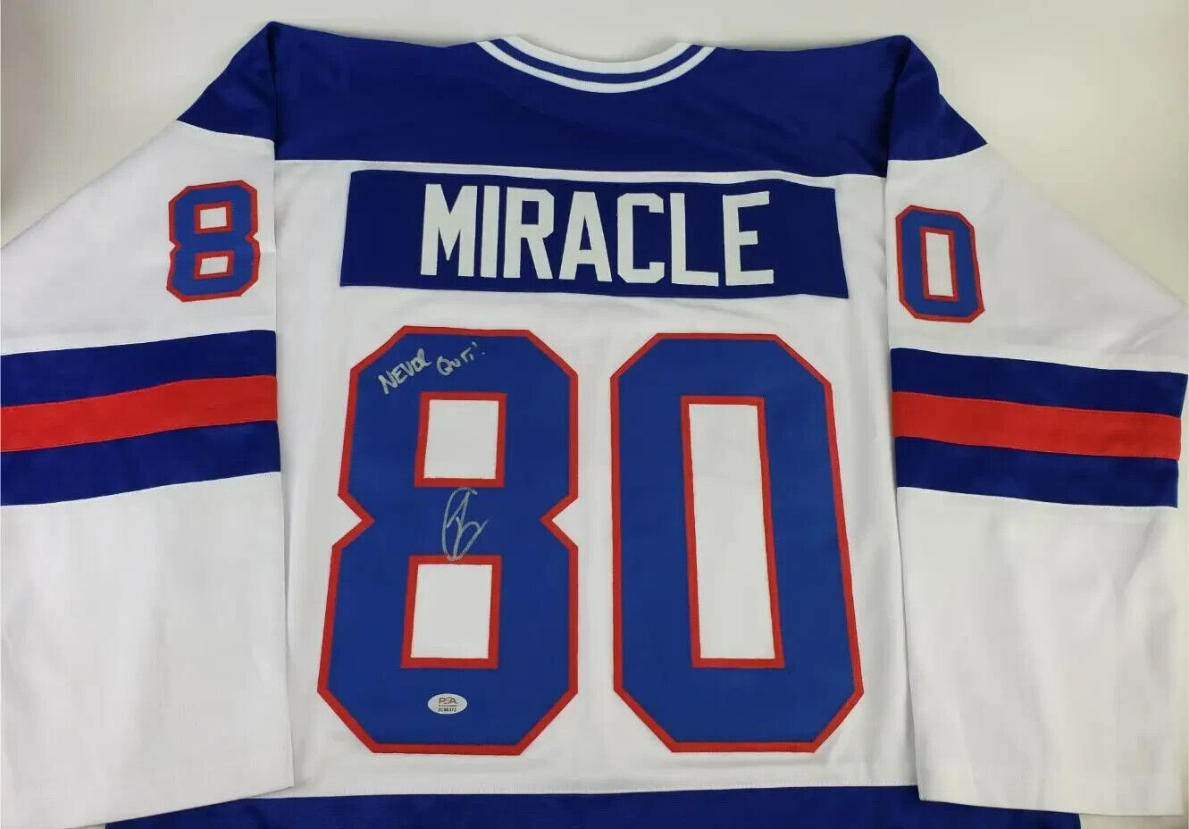 Robert O’Neill Signed 1980 Team USA ‘Miracle’ Hockey Jersey "Never Quit" (PSA) Без бренда