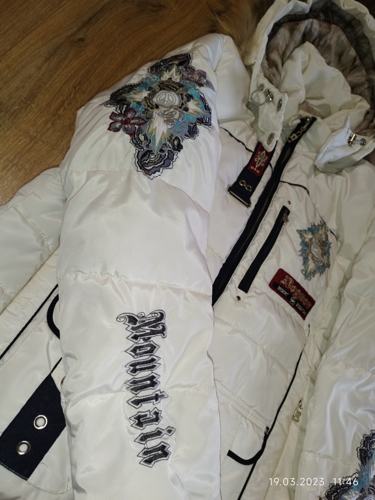 Women's White Bogner desert mountain Ski Jacket Size xl Bogner - фотография #11