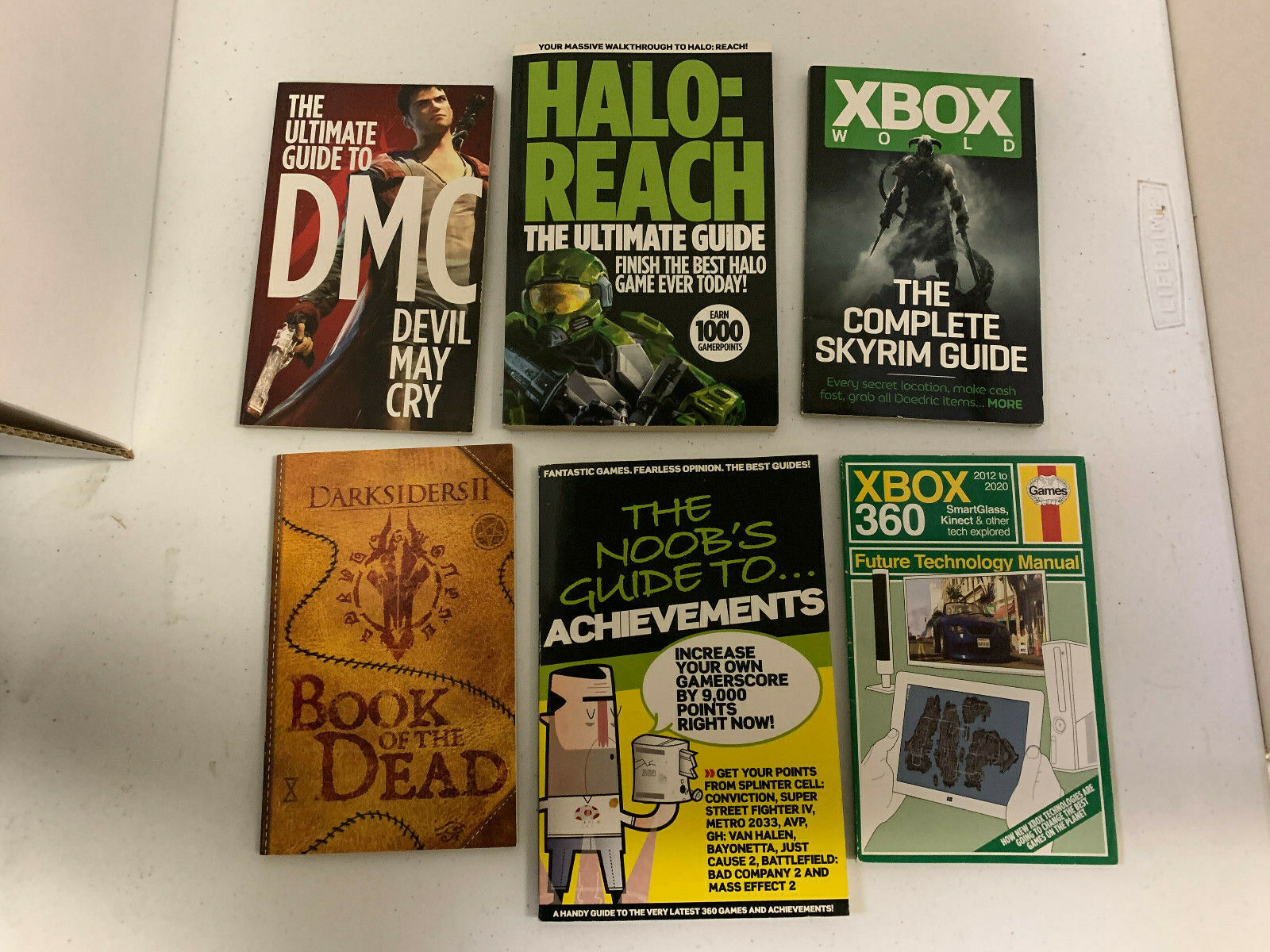 Xbox Magazine Mini Guides Lot Xbox