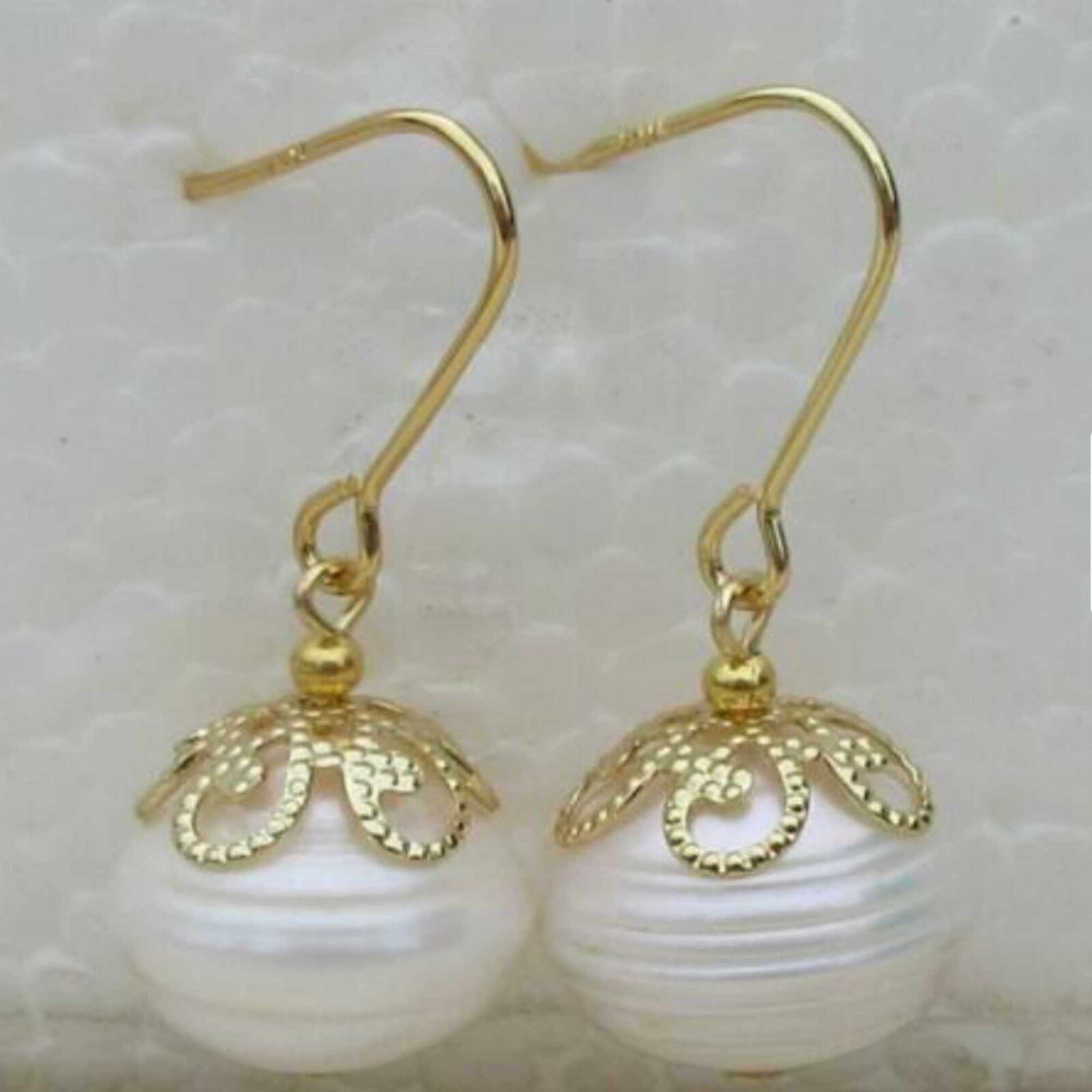 11-12mm Natural white round Southsea pearl 14K gold earrings Freshwater Classic Unbranded