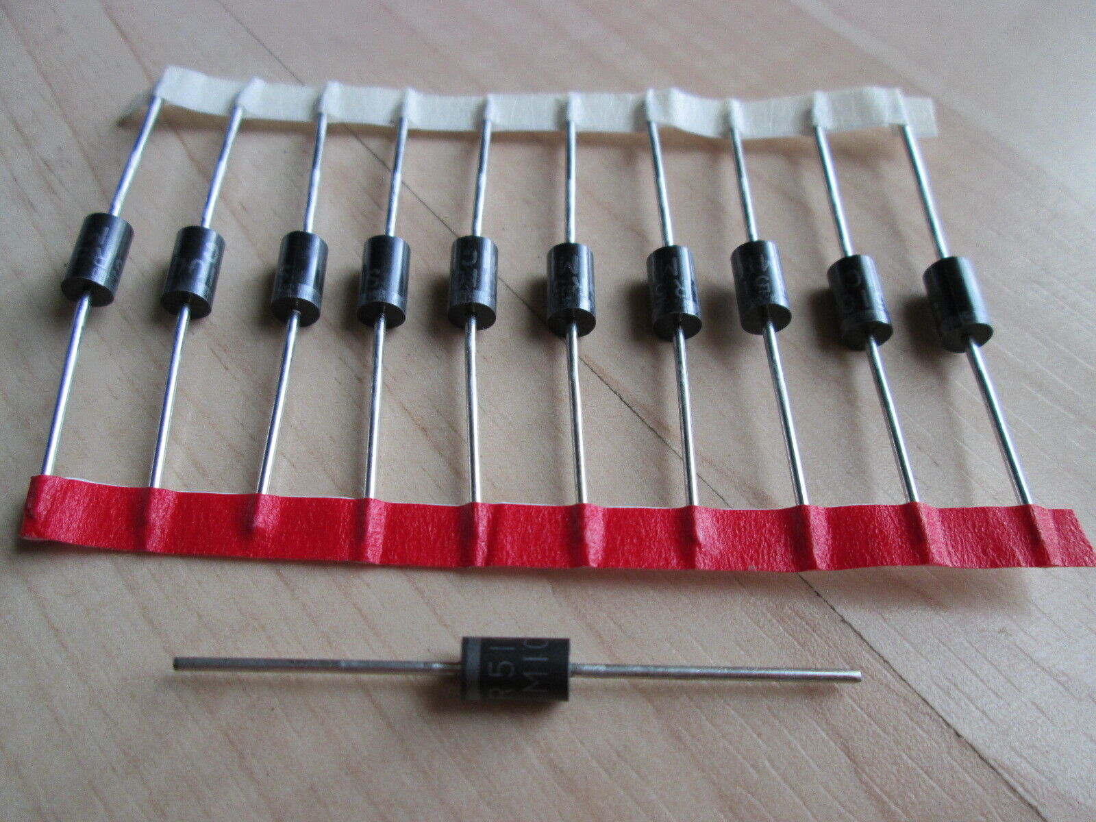 Lot of (10) SR5100 Schottky Rectifier Diode Diodes 5A 100V DO-27 #E50C Unbranded/Generic SR5100 - фотография #4
