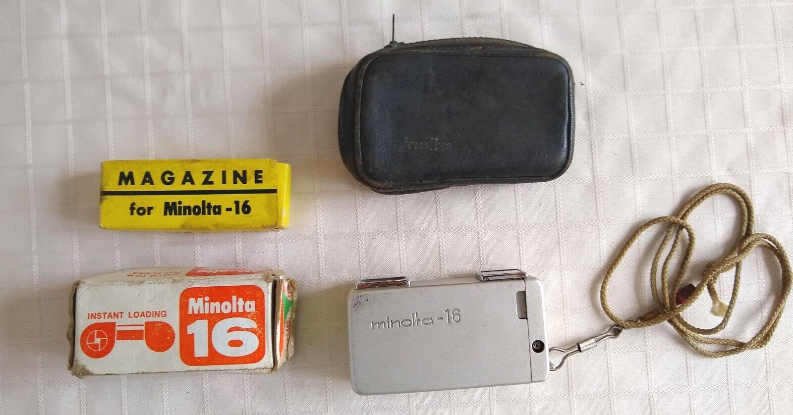 Minolta 16 Mini Spy-Style Camera w Case & Film Cartridges Vintage Japan Minolta Minolta 16 Mini Spy-Style