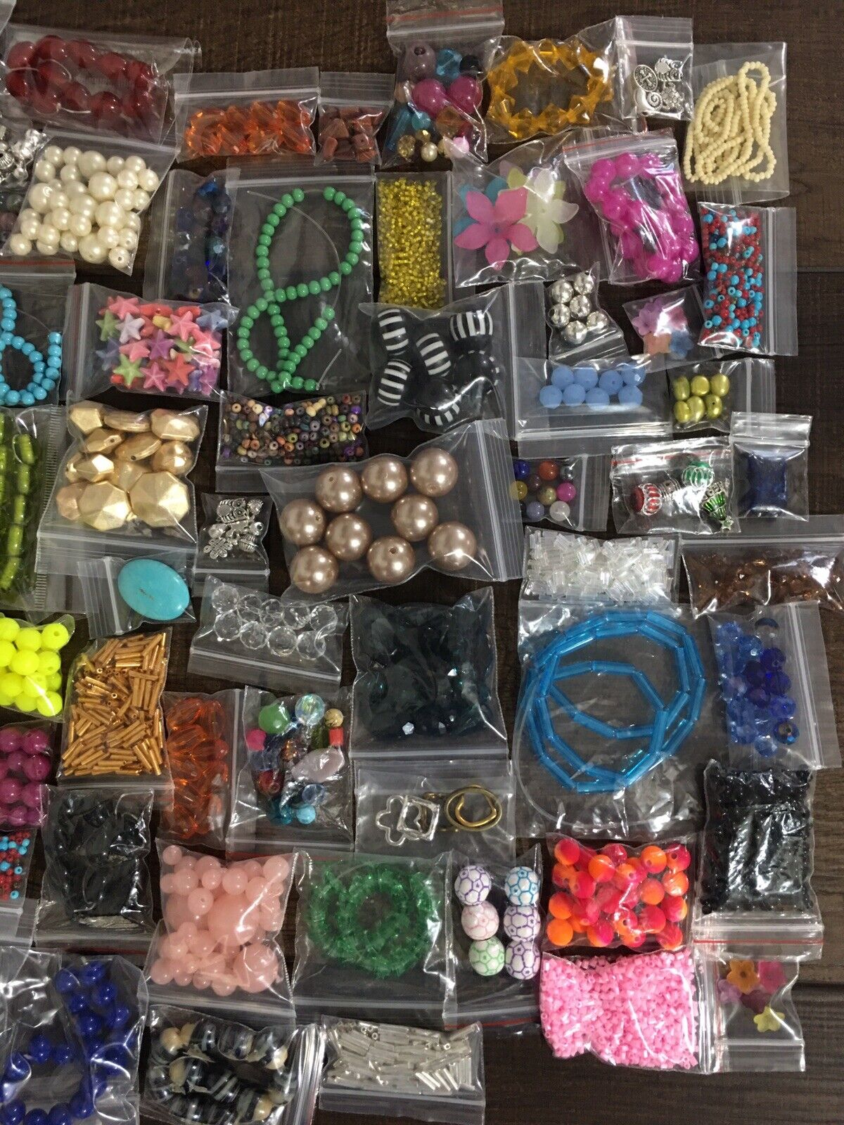 Lot Of BEADS 40 Bags Jewelry Making Supplies Loose Mixed Glass Acrylic Metal👑🐝 MrsQueenBeead - фотография #7
