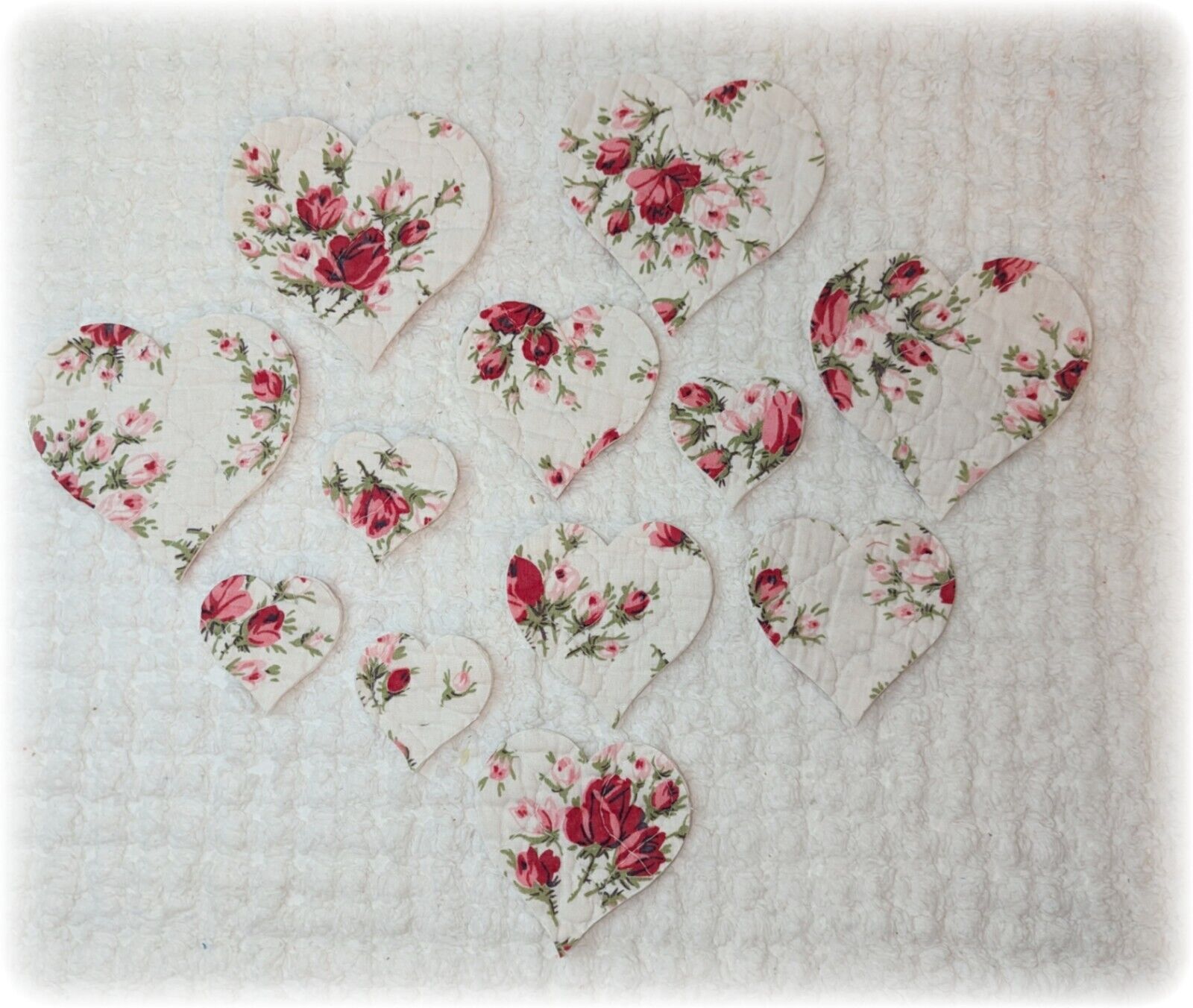Vintage Roses Cutter Quilt FeedSack Applique Die Cuts 1950 Blanket Heart Cut Out Whole Cloth Quilt