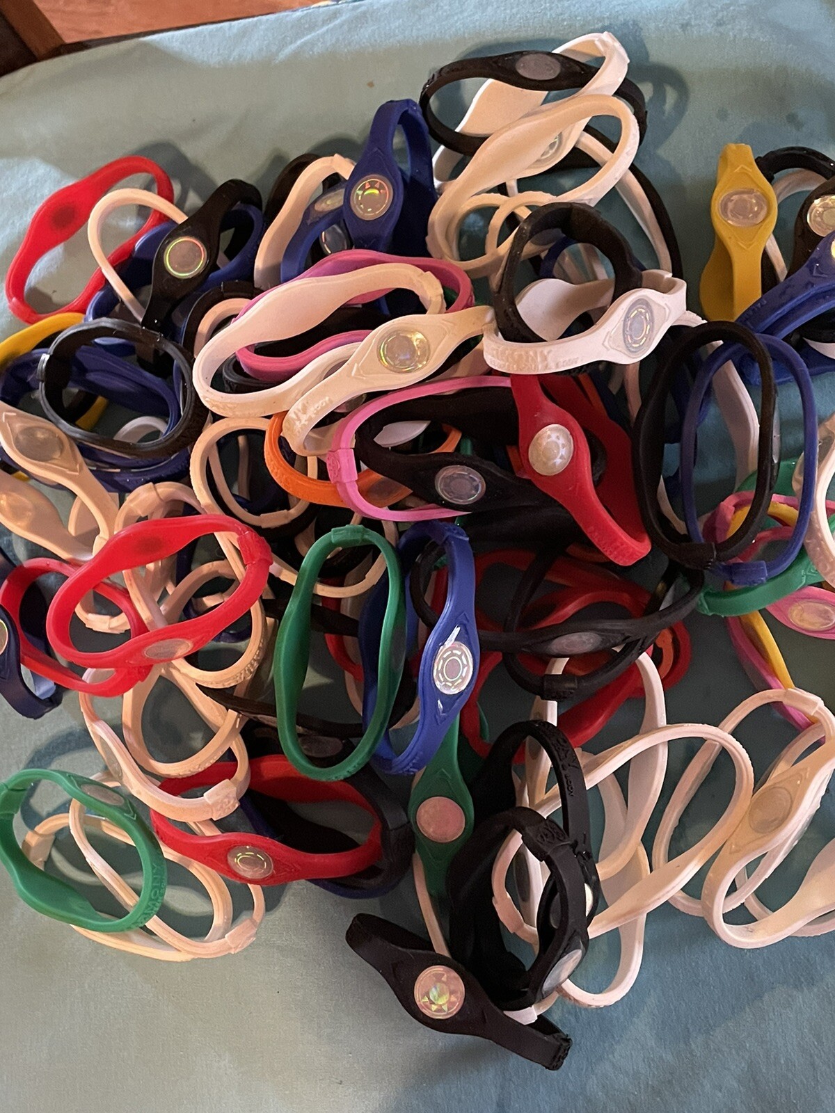 Resellers Lot of 100 + Power Harmony Balance Bracelets Bands Hologram S/M/L/XL Harmony - фотография #2