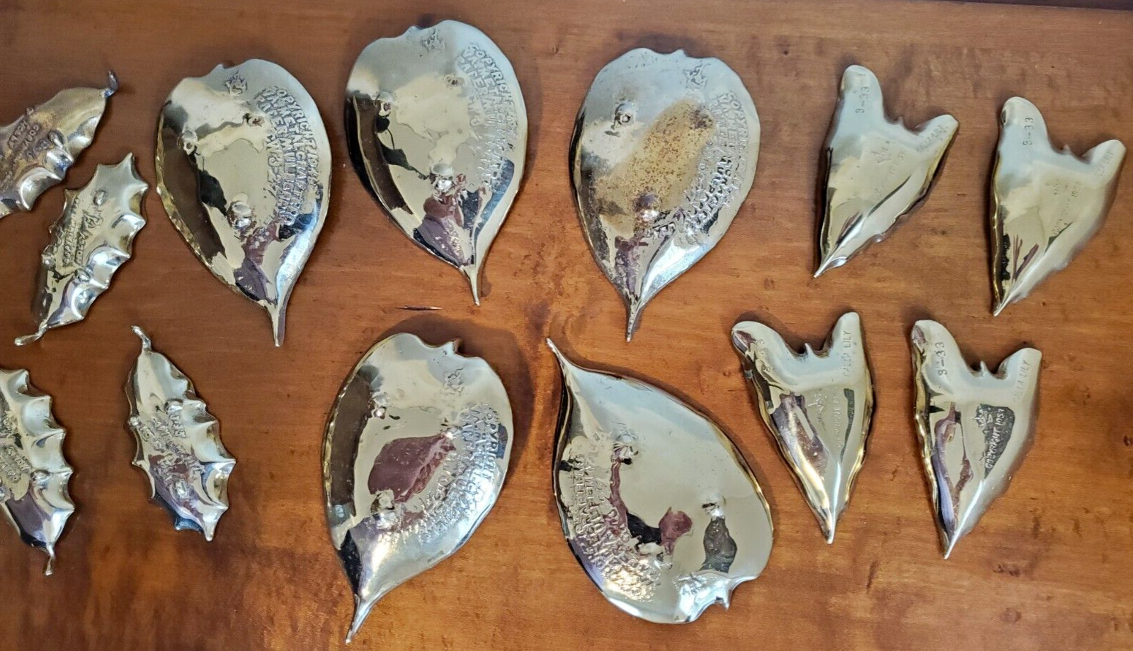 LOT of 13 Virginia Metalcrafters Leaves Trinket Dishes CW 3-27, 3-33 and 3-35 Без бренда - фотография #2