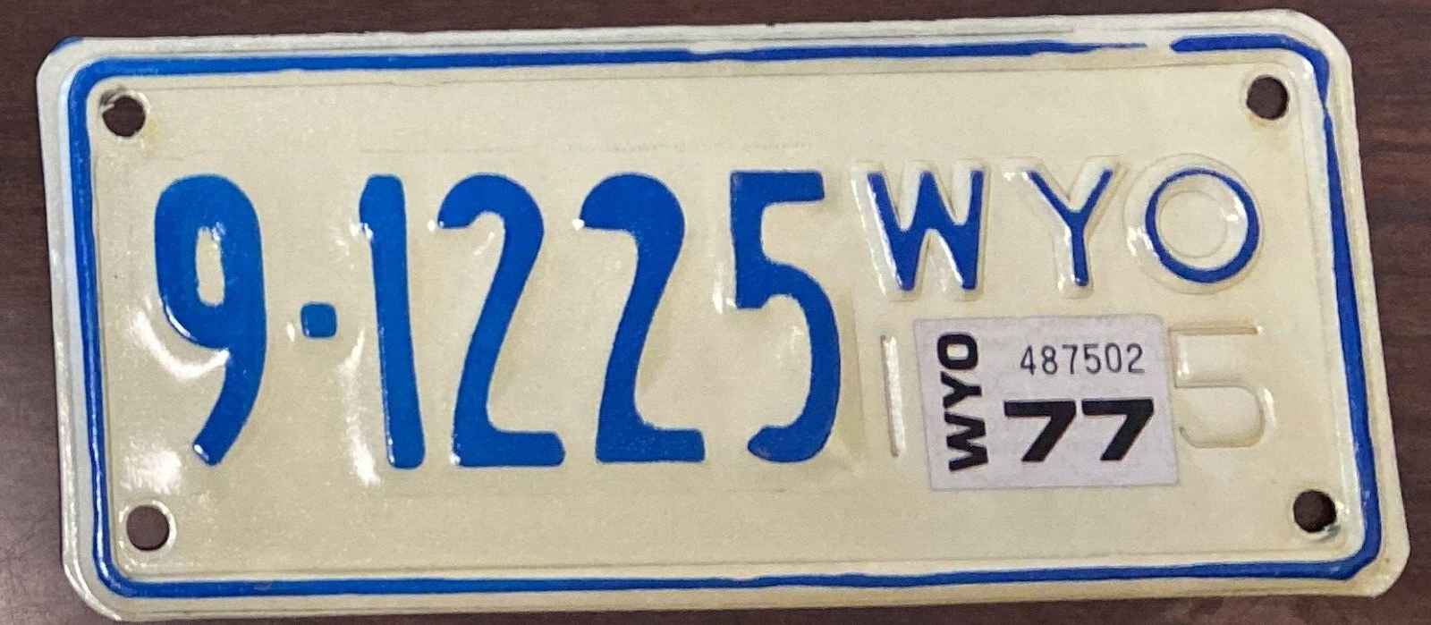1977 Wyoming Motorcycle License Plate Без бренда