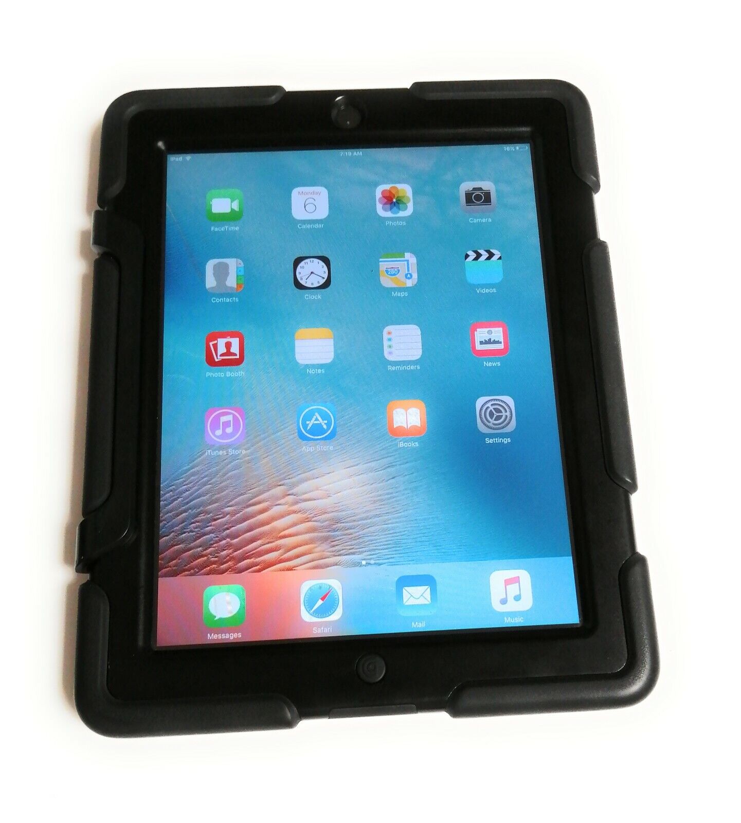 Apple iPad 2 16GB Wi-Fi 9.7" Tablet bundle w/Case and Charging cable Apple Apple iPad 2 - фотография #5