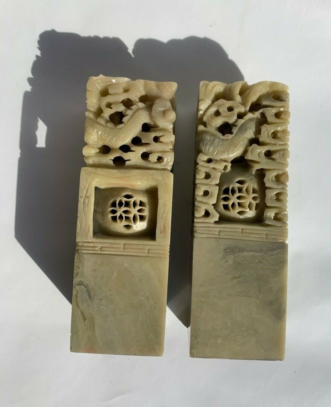 Two (2) CHINESE JADE HAND CARVED STONE NAME STAMPS - "MARTY" & "GIM" Без бренда - фотография #3