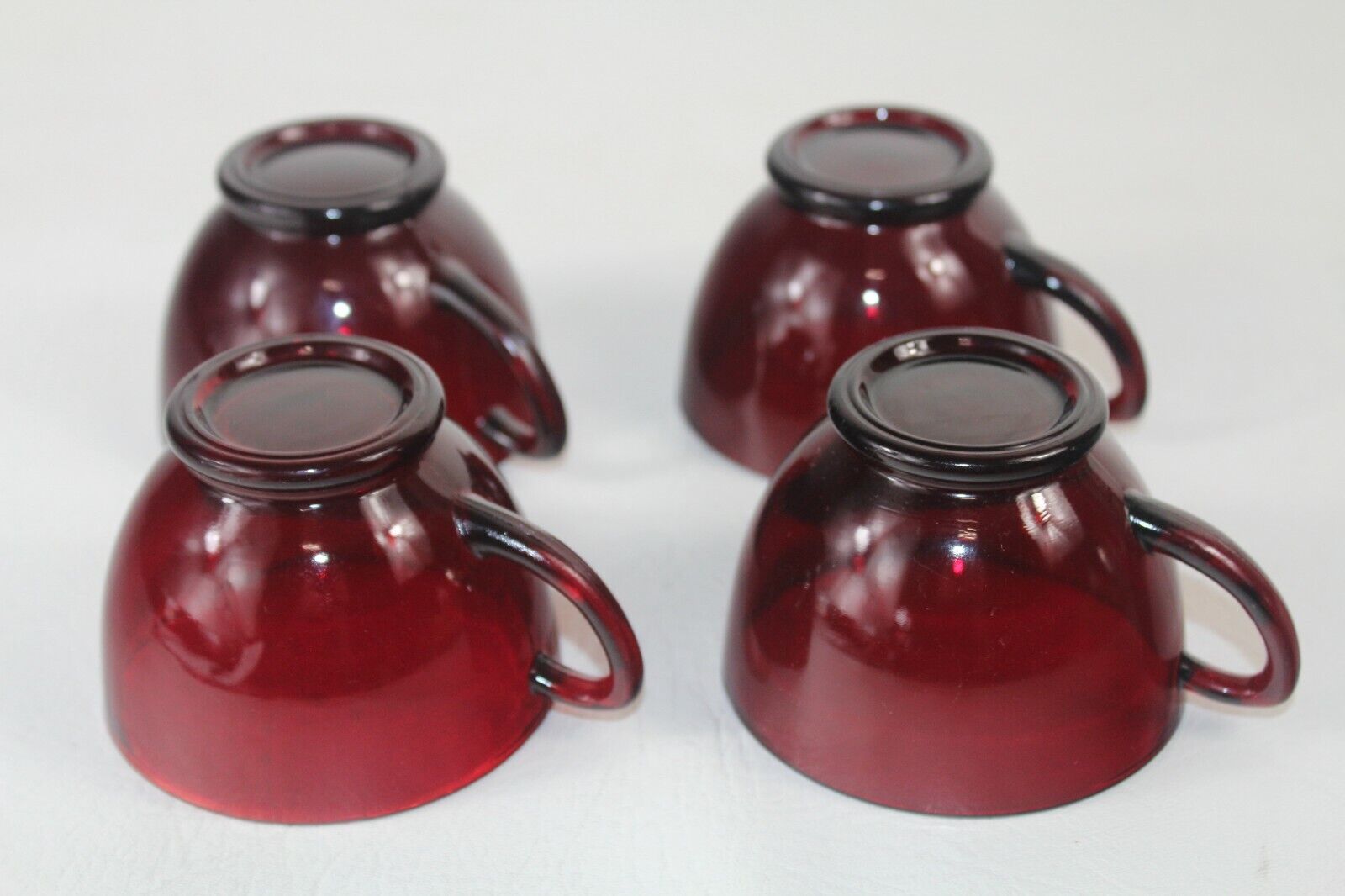 Anchor Hocking Royal Ruby Red Teacups 2 3/8" Tall Set of 4 Coffee Cups Anchor Hocking - фотография #4