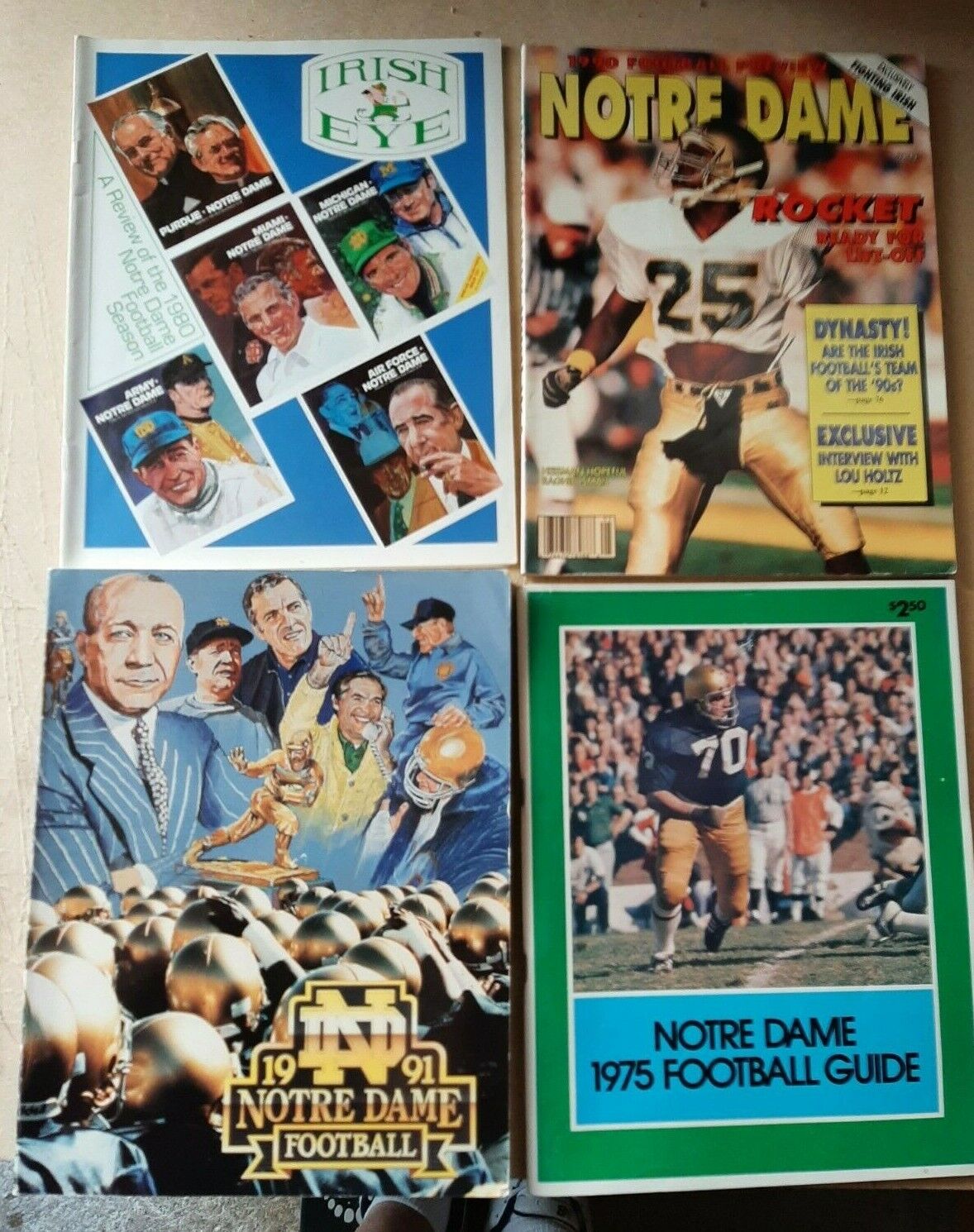 NOTRE DAME FOOTBALL PUBLICATIONS LOT (19) - GUIDES & OTHERS FROM 60'S TO 90'S Без бренда - фотография #3