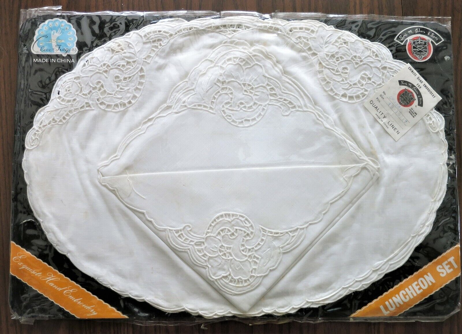 Vtg B M Jabara White Linen Madeira Style Embroidery Placemat Napkin Set 4 Each B M Jabara