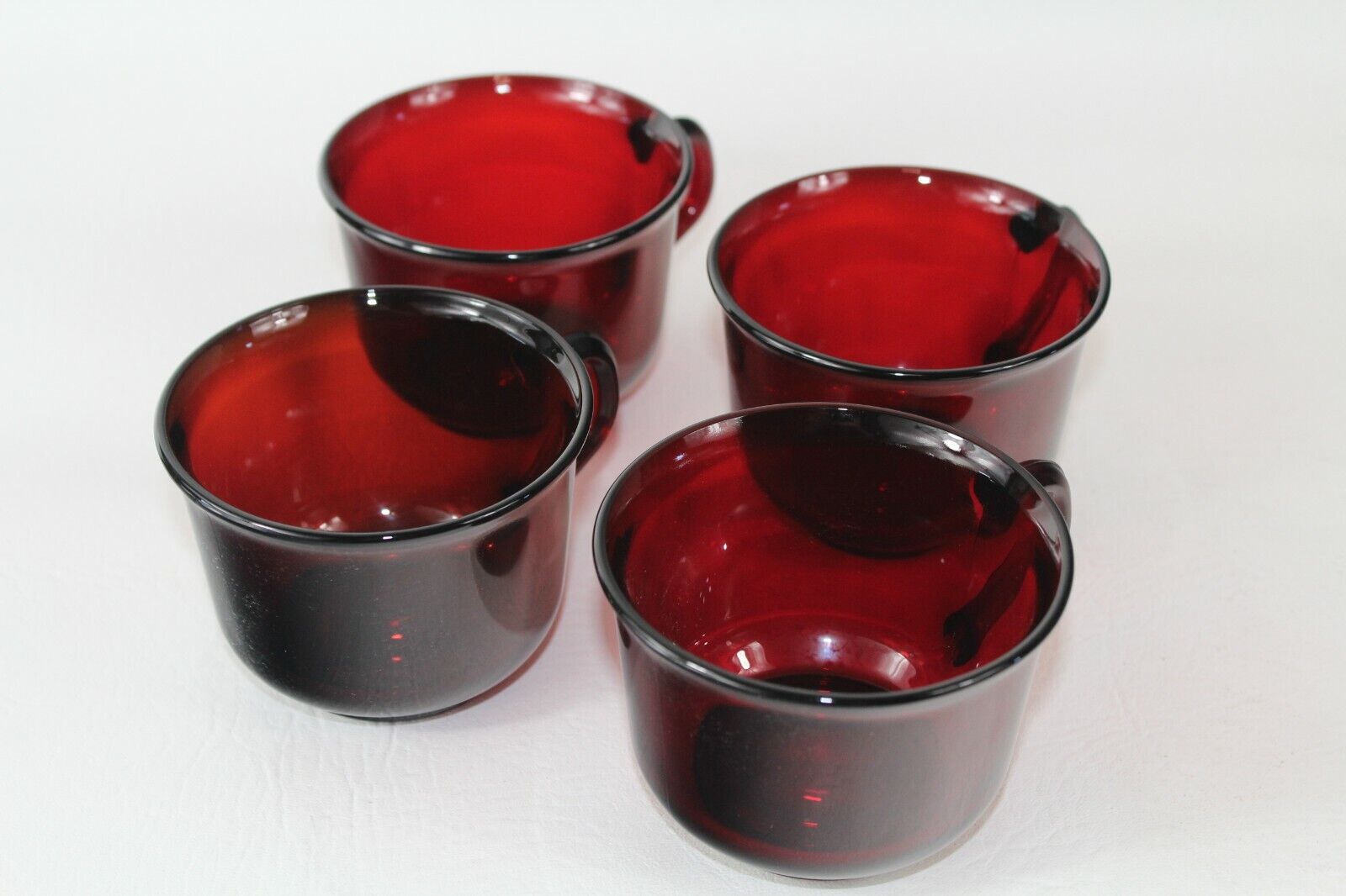 Vintage Arcoroc Ruby Red Coffee Tea Cups Made in France 3" Tall Set of 4  Arcoroc - фотография #2