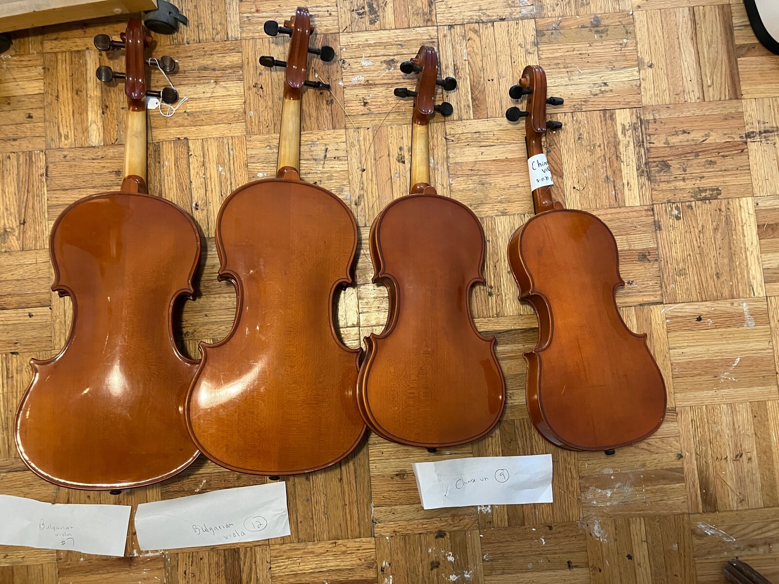 Lot of 4 Chinese and Bulgarian Violins Unbranded - фотография #2