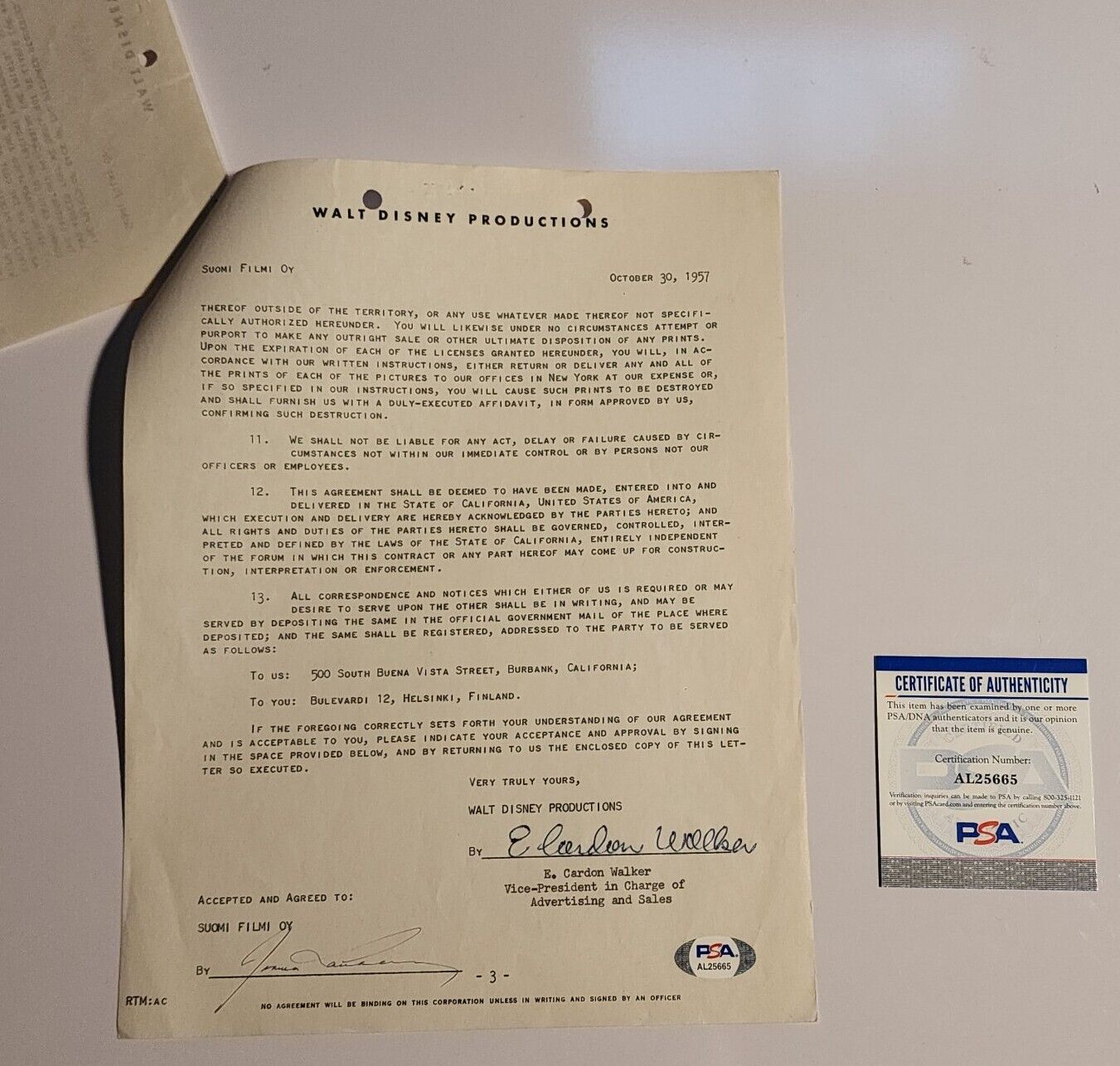 1957 Disney distribution contract signed by E Cardon Walker PSA DNA President 2 Без бренда