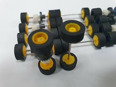 TYCO 10 sets front/rear wheels with axel.yellow/blue. HO SLOT CAR  NEW. unused. TYCO PORSCHE - фотография #2