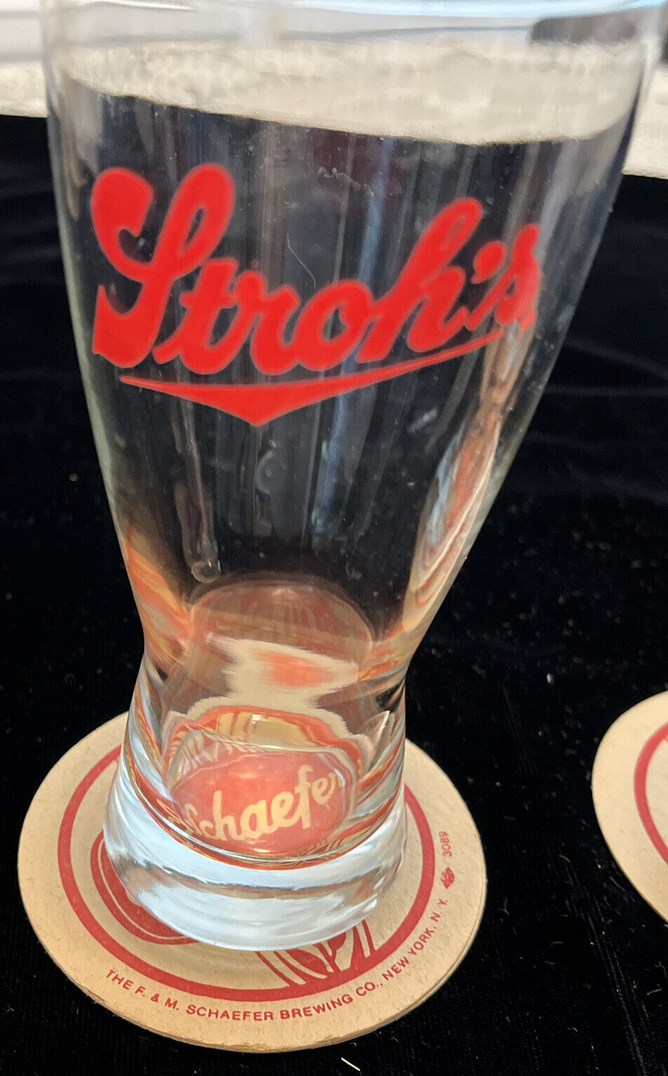 Set of 3 Collectible Beer Brand Glasses : Strohs ,(2) Pabst ++ Schaefer Coasters Без бренда - фотография #5