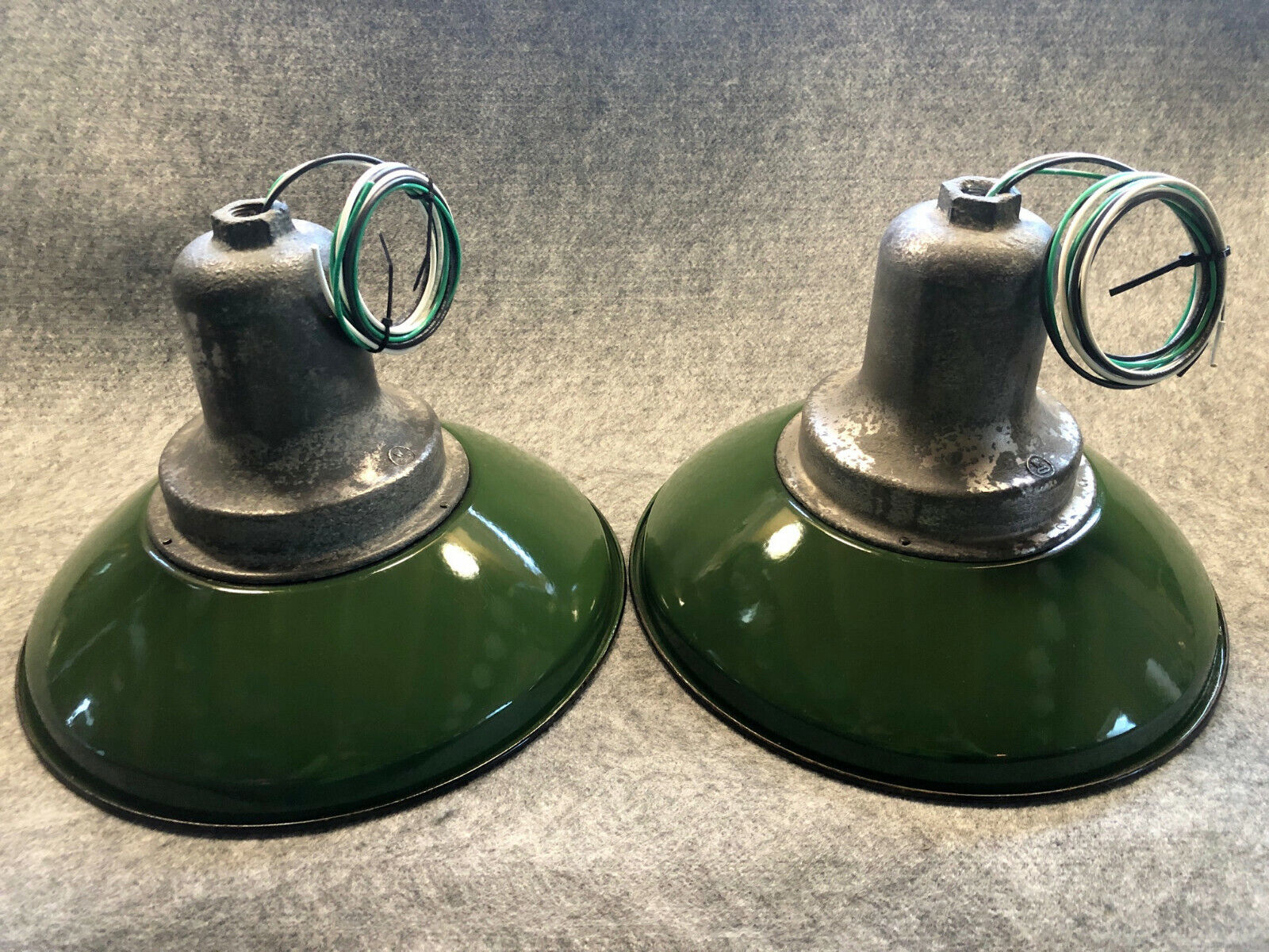 TWO Vintage Industrial 14" Westinghouse Lights UL Sockets, XFine Sold as a PAIR Westinghouse - фотография #2