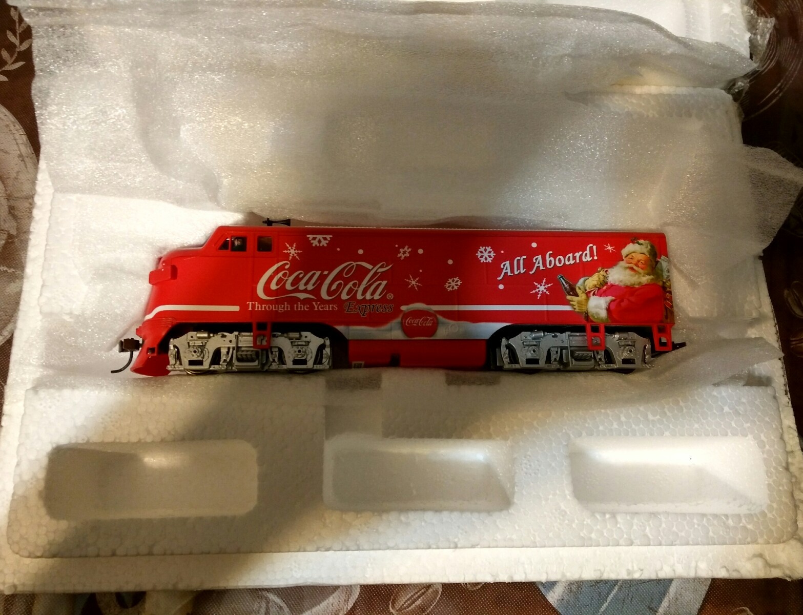 Hawthorne village Coca Cola train through the years express Без бренда