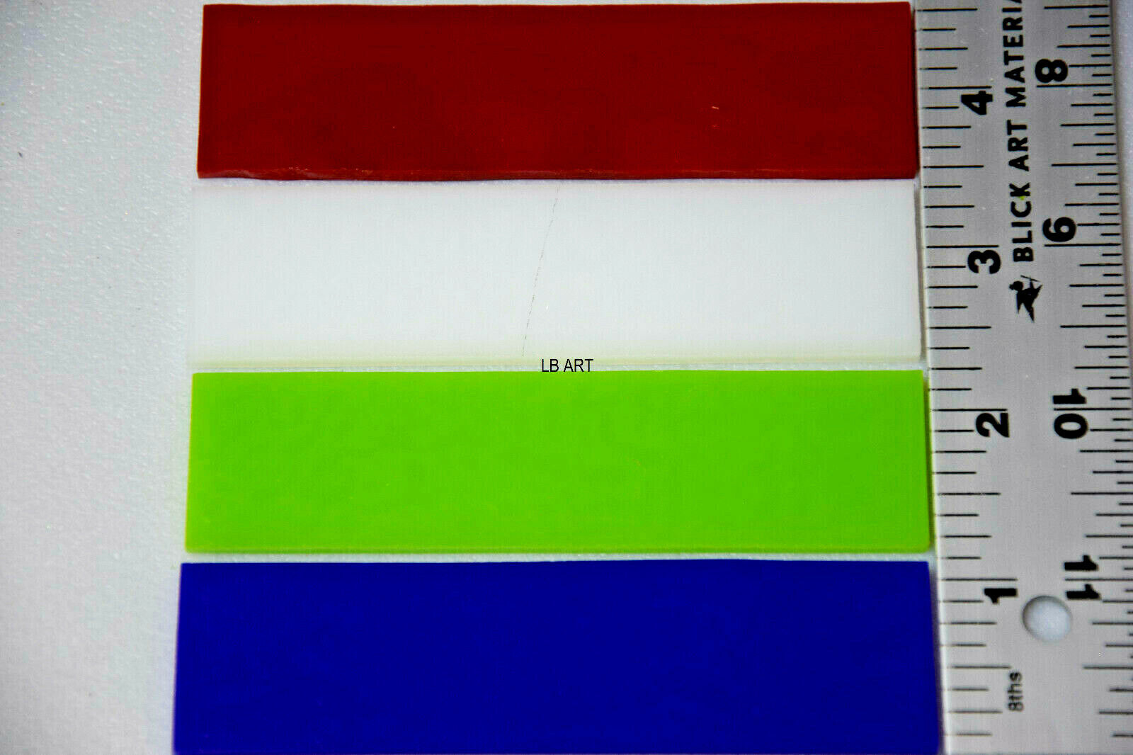 4 PIECES-1"x 4" RED, WHITE, GREEN, BLUE BULLSEYE 3mm THICK GLASS STRIPS 90 COE Bullseye - фотография #2