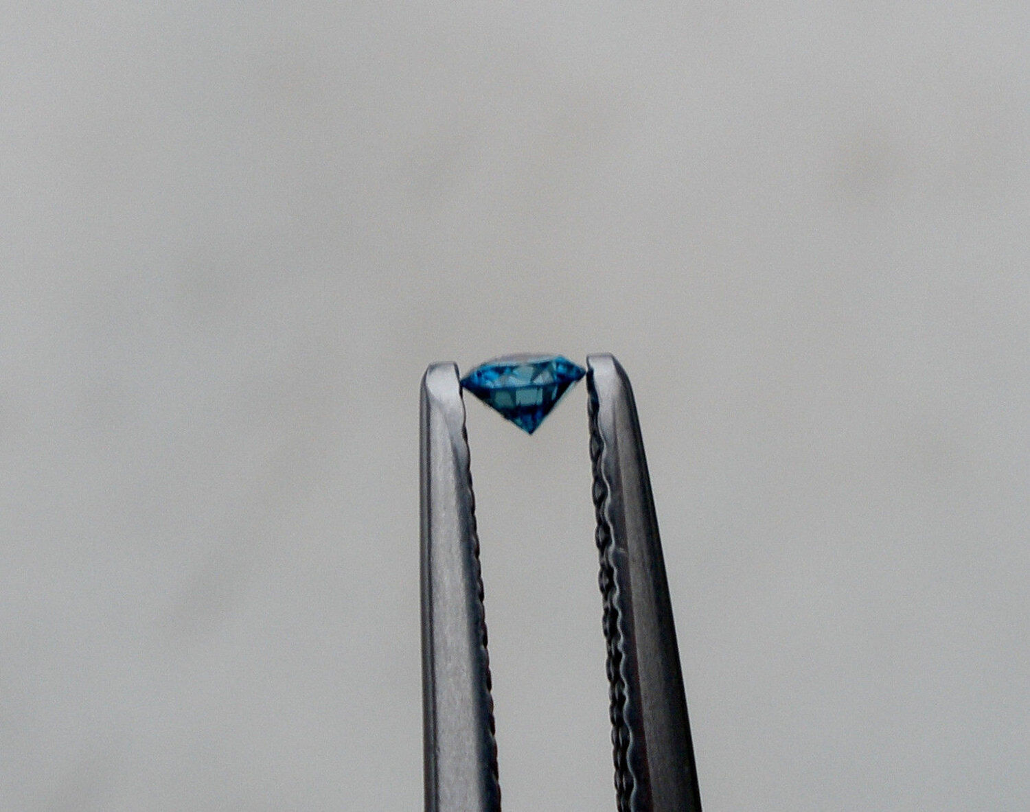 Blue Natural Diamond loose faceted Round 2.5mm pinnaclediamonds - фотография #4