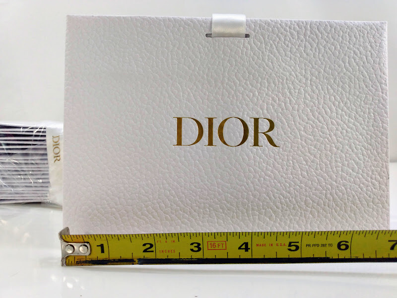 Lot Of 10 DIOR Designer White Pebble Textured Gift Bag's With Ribbon 8" Wide NEW Dior does not apply - фотография #7