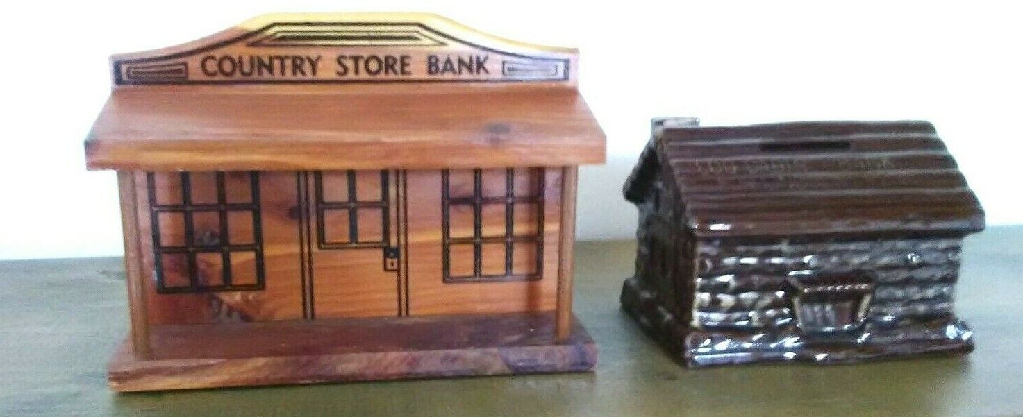 Lot of Two Vintage Banks - Country Store and Lincoln Log Cabin Без бренда