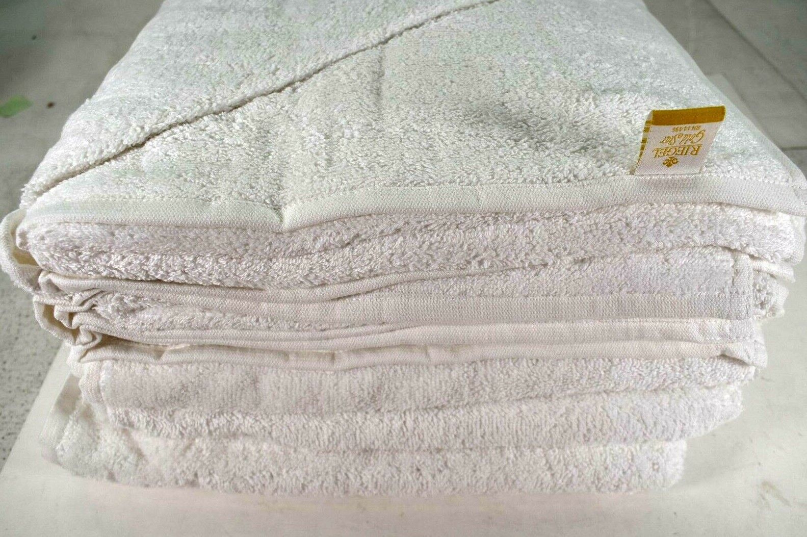Riegel Royal Hotel Commercial Grade 6 Pack White 27" X 54" Cotton Bath Towels Riegel