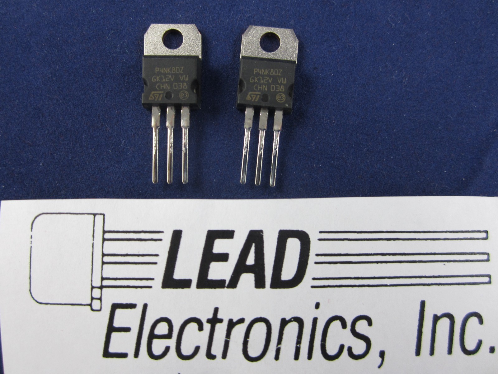 QTY2 STM STP4NK80ZFP  N-channel MOSFET, 800V-3ohms Zener Super-MESH 3A STMicroelectronics STP4NK80ZFP