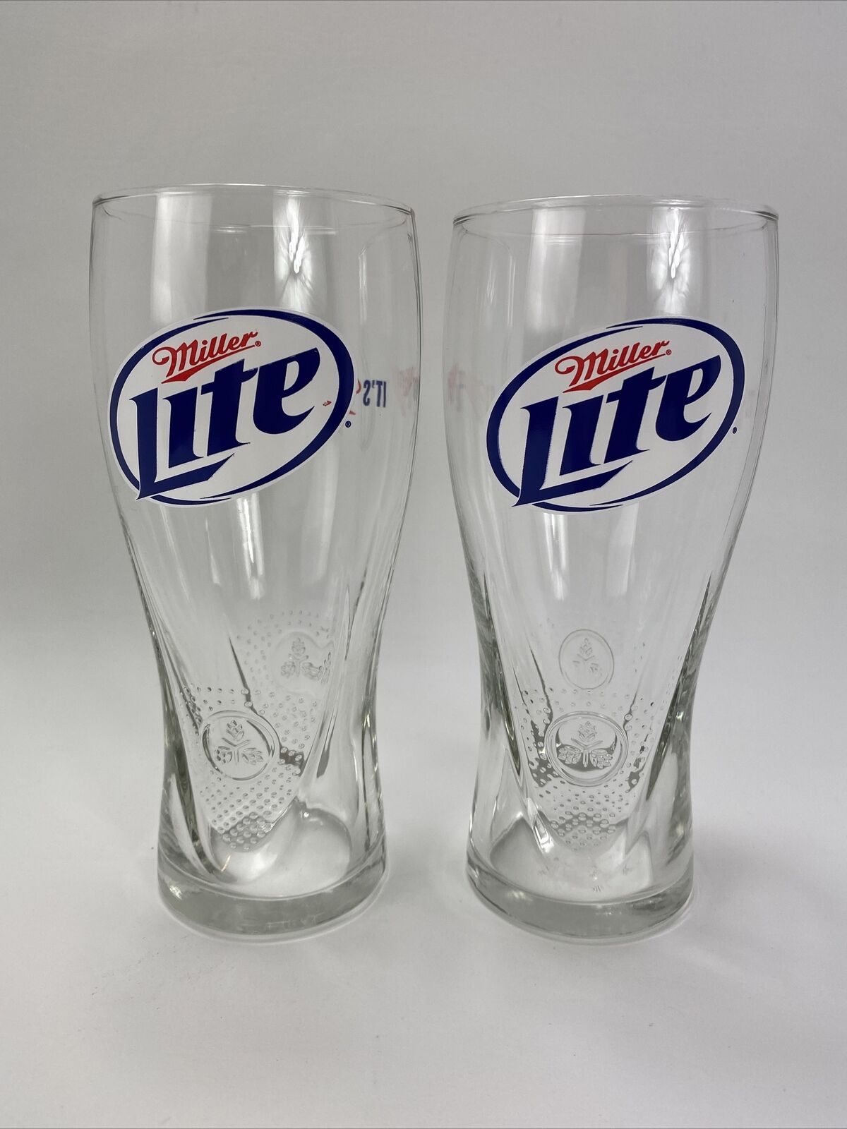 Miller Lite Embossed Pilsner Pint Beer Glass "It's Miller Time" Set Of 2 Miller