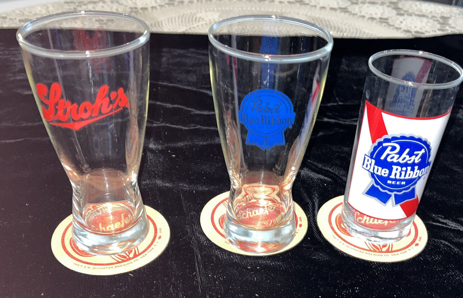 Set of 3 Collectible Beer Brand Glasses : Strohs ,(2) Pabst ++ Schaefer Coasters Без бренда - фотография #2