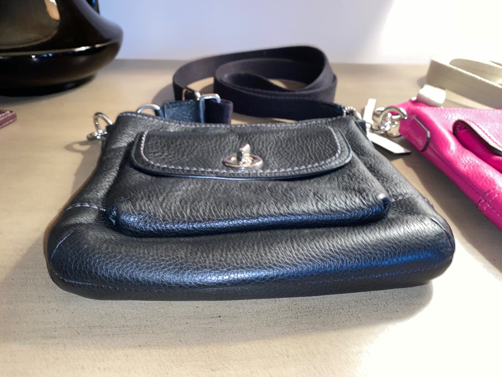 Lot of 2 COACH Park pebbled leather Swingpack crossbody bag purse 49170 EUC Coach Coach Park Swingpack - фотография #3