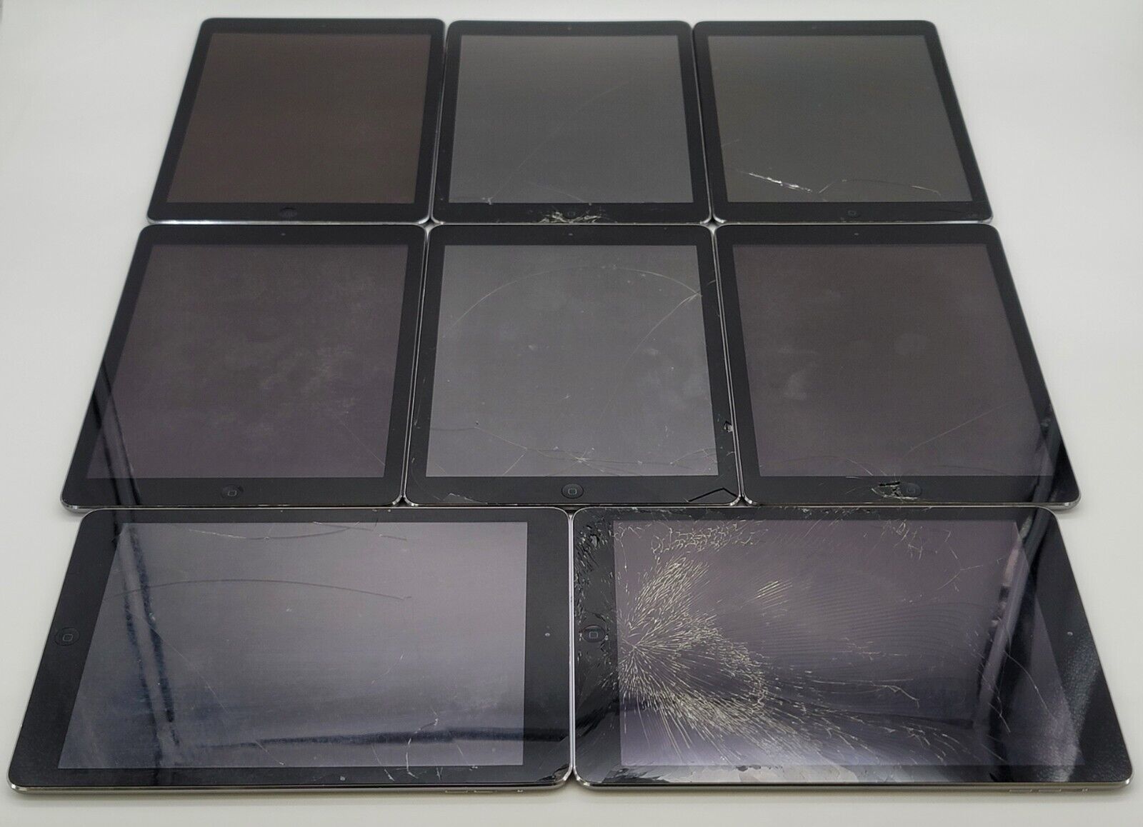 LOT OF 8 - Apple iPad Air 1 - CRACKED GLASS - 2013 | 16GB | Space Gray | A1474 Apple MD785LL/A