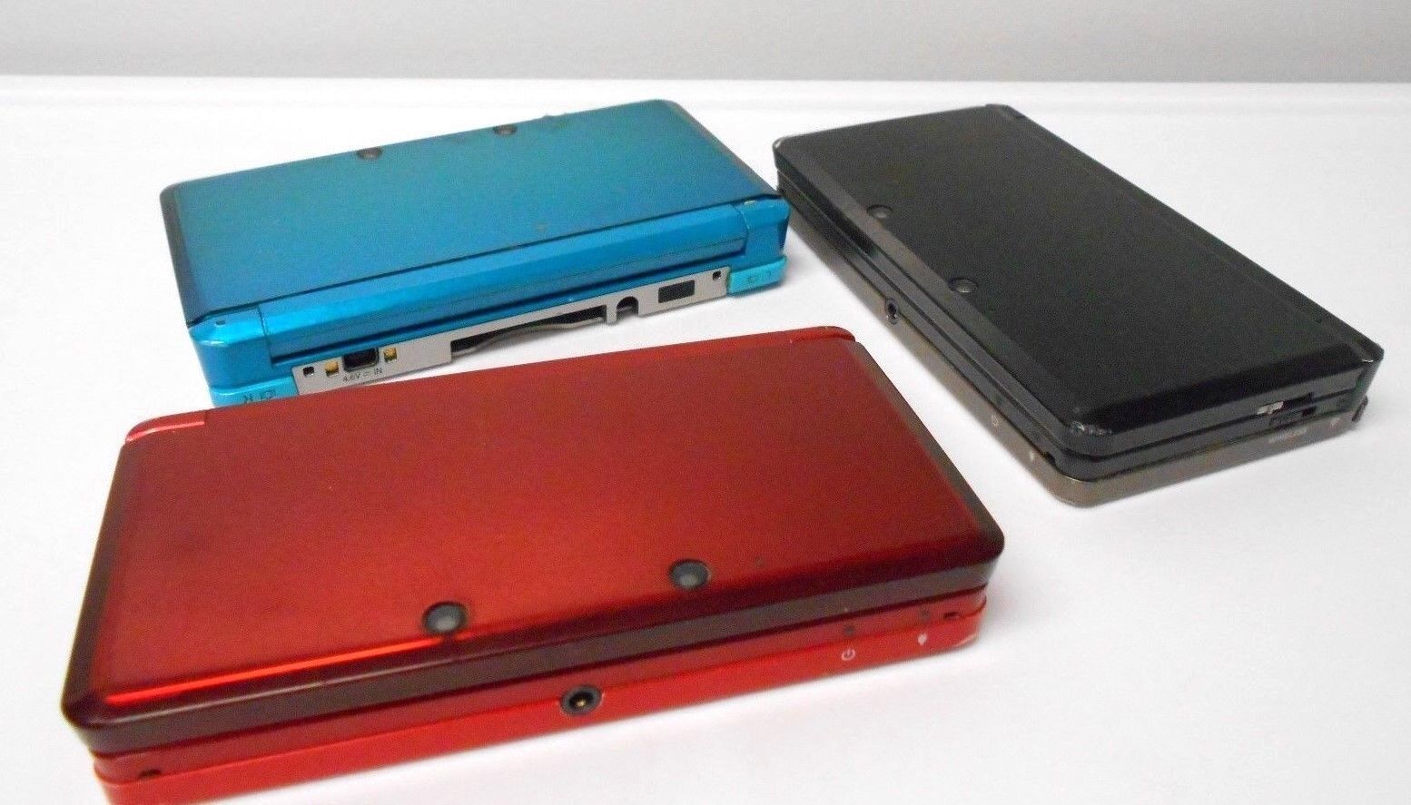 Nintendo 3DS Systems w/charger bundle choose system color Free Shipping Nintendo Does Not Apply