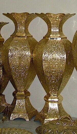Large Antique Middle Eastern/Ottoman/Arabian Gold/Brass Centerpiece Floor Vases Без бренда