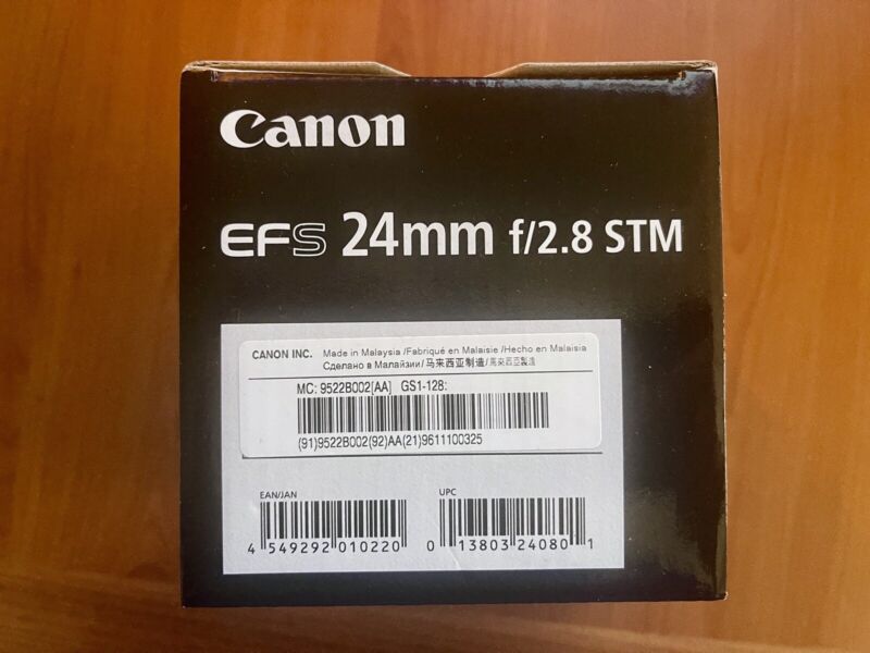 Canon EF-S 24MM f/2.8 STM Lens Canon 9522B002 - фотография #2