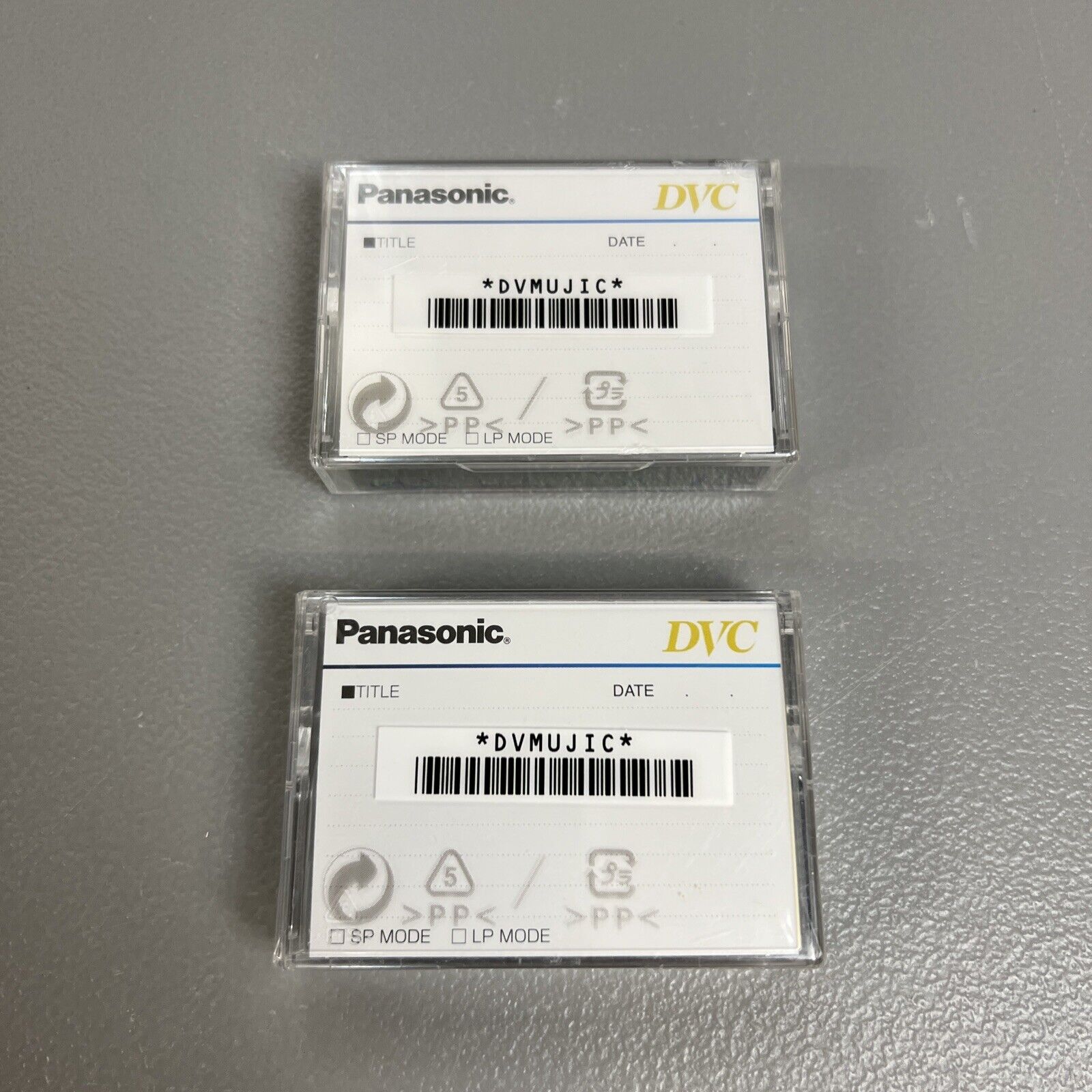 (2) Panasonic DVC Mini DV Video Cassettes 60 sp 90 lp DVM60  NOS Lot of 2 Sealed Panasonic DVM60 - фотография #2