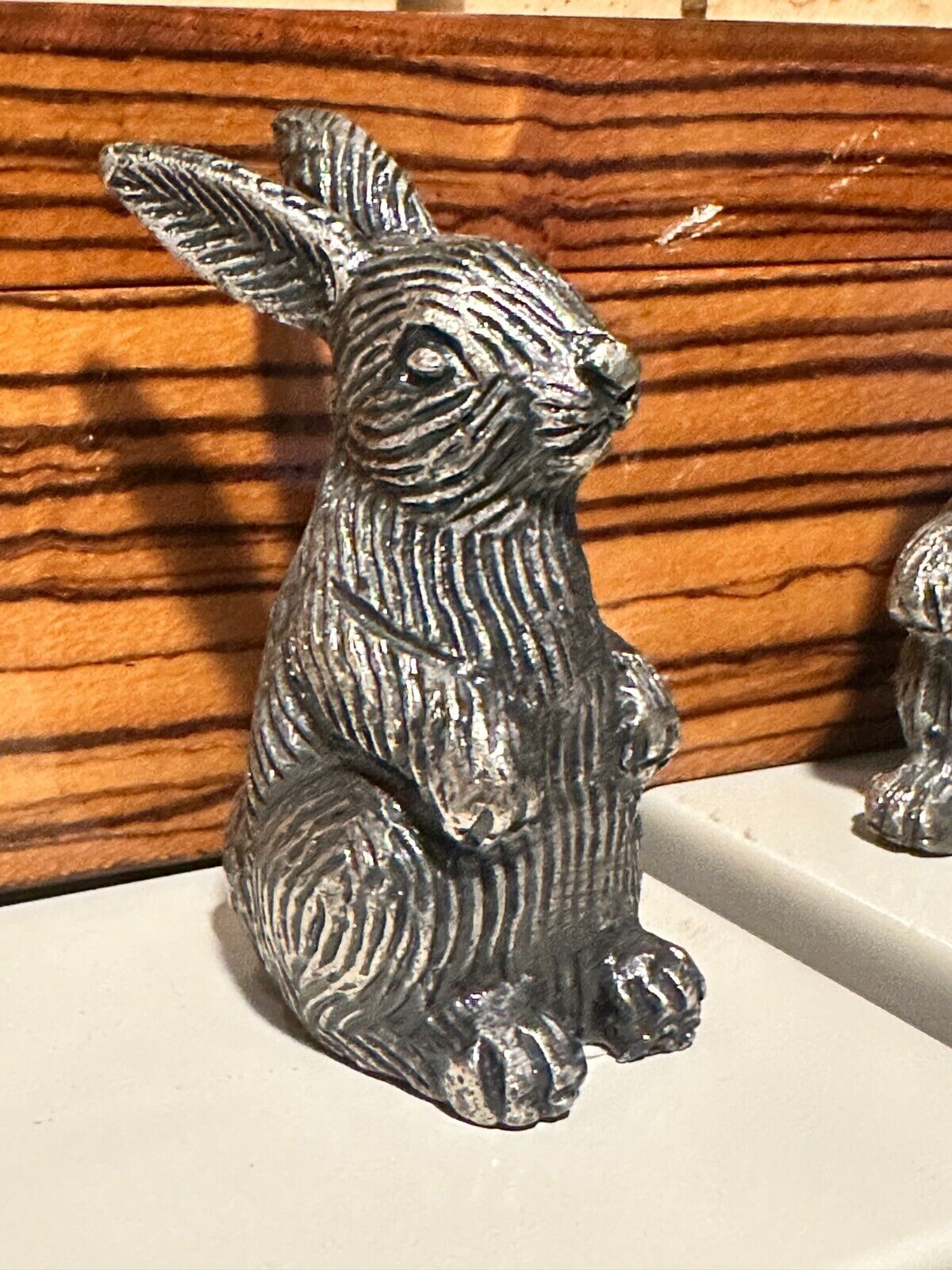NEW Set of Pewter Silver Pier 1 Easter Bunny Salt / Pepper Shakers Pier 1 - фотография #4