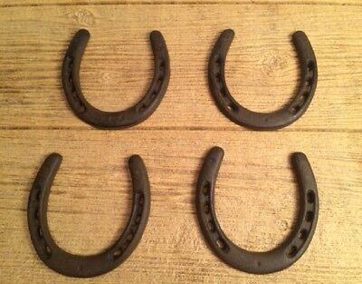 Horse Shoes Rustic Cast Iron 5" tall (Set of 2) Home Decor 0170-05208 Без бренда 0170-05208 - фотография #2