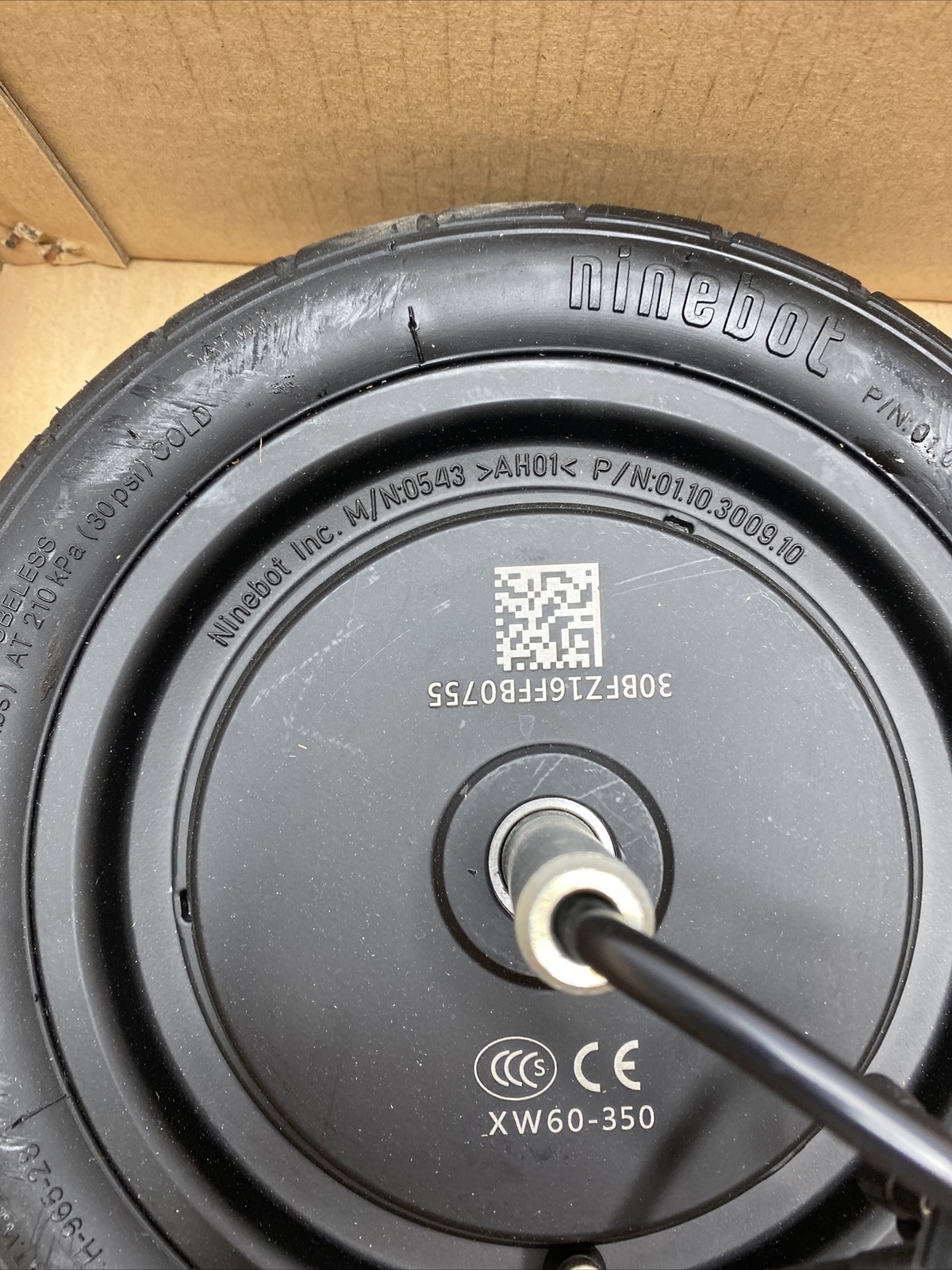 NEW Ninebot Segway MiniPro Motor Assembly With Mounted Tire PN: 25223-00001 Segway 10.01.3032.10 - фотография #2