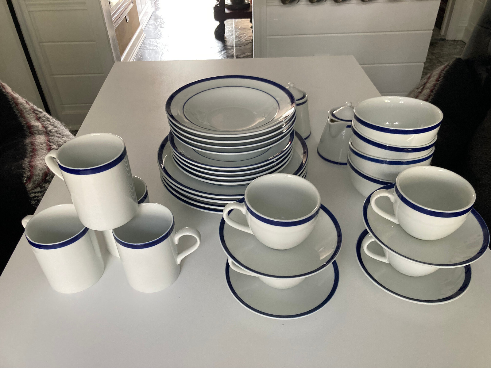 NEW 30pc SET! WILLIAMS SONOMA BRASSERIE BLUE & WHITE PORCELAIN DINNERWARE JAPAN Williams-Sonoma - фотография #23
